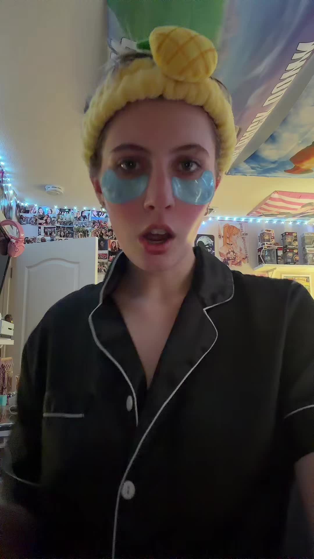 @kaitlyniskoolio