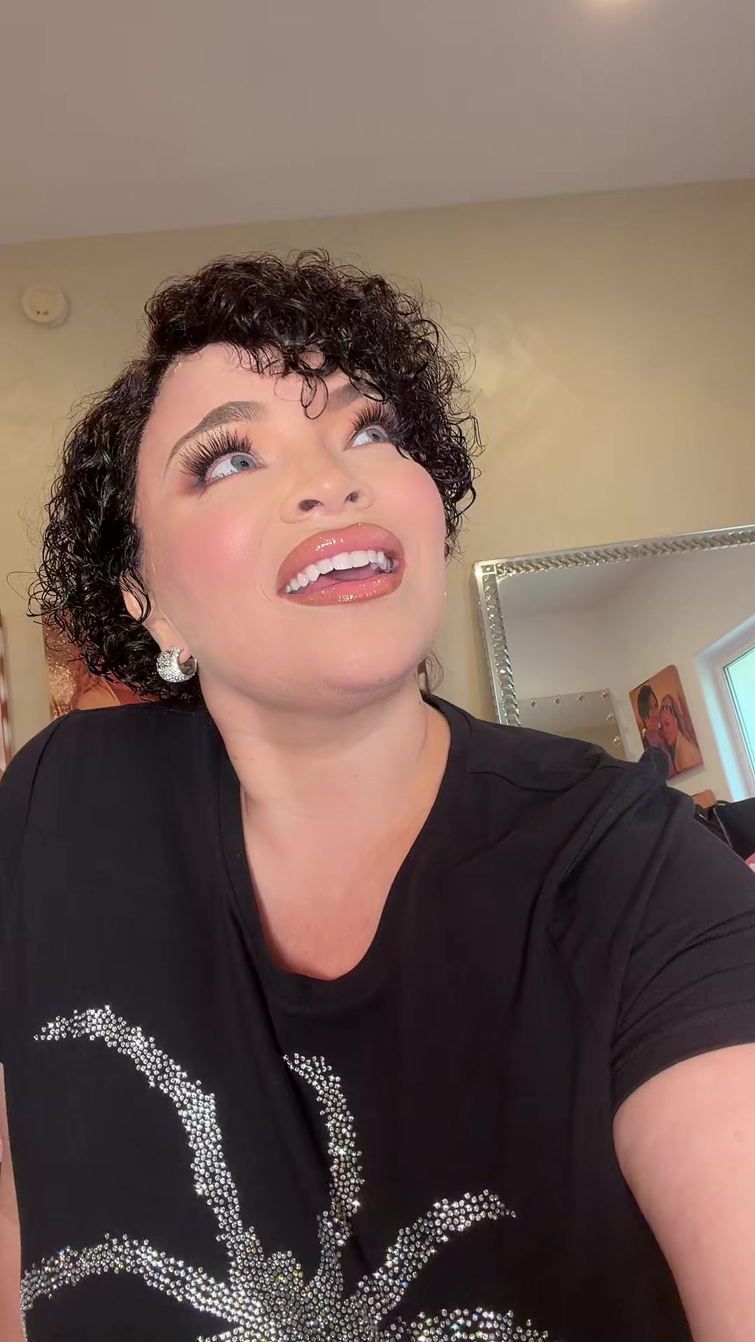 @trishapaytas