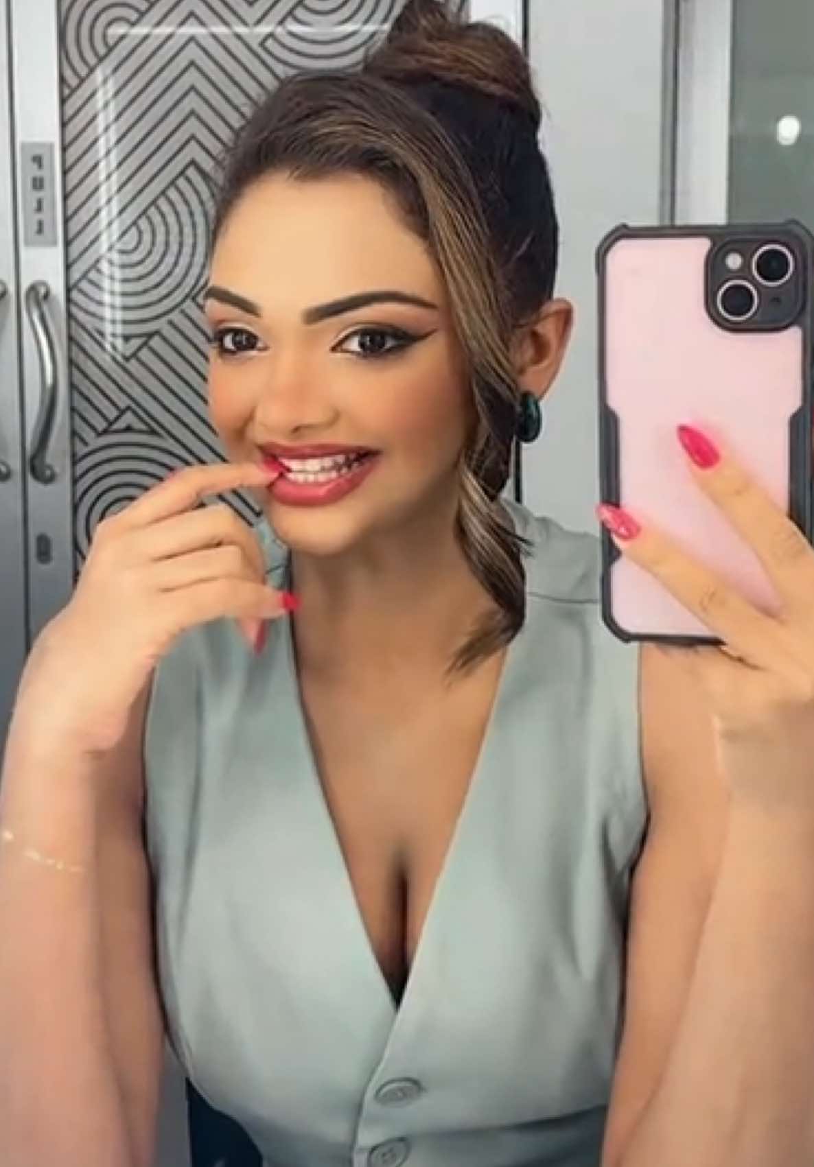 @sapna_fernando_