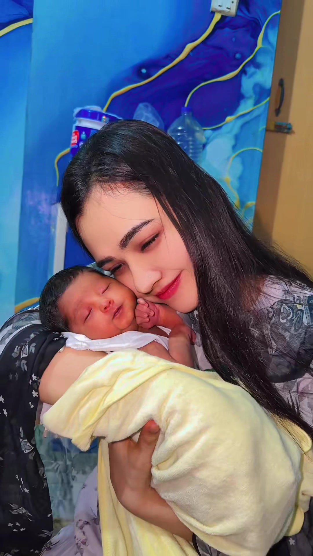 @❤️লতা-মনি❤