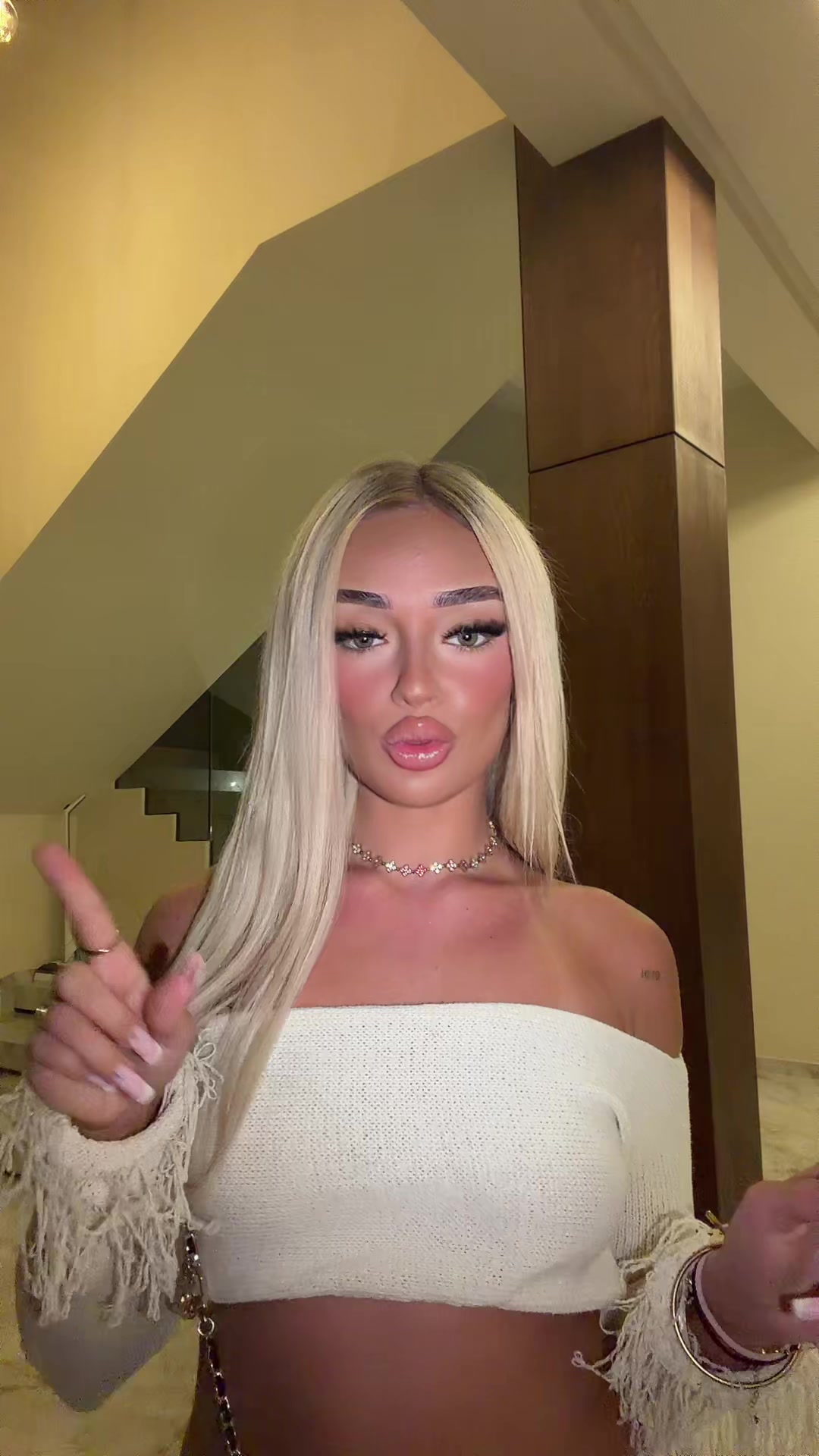 @COCACHERRIW