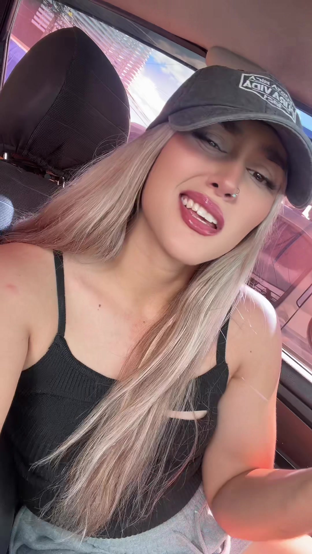 @CRodr&iacute;guez Sharon