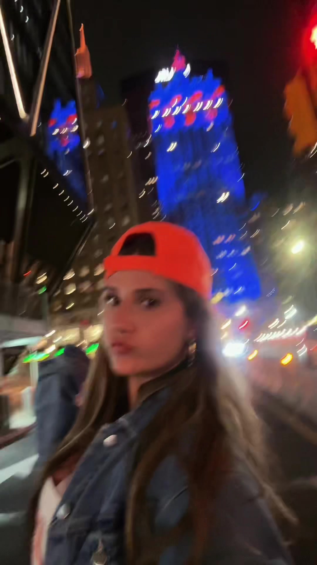 @julessalbanese