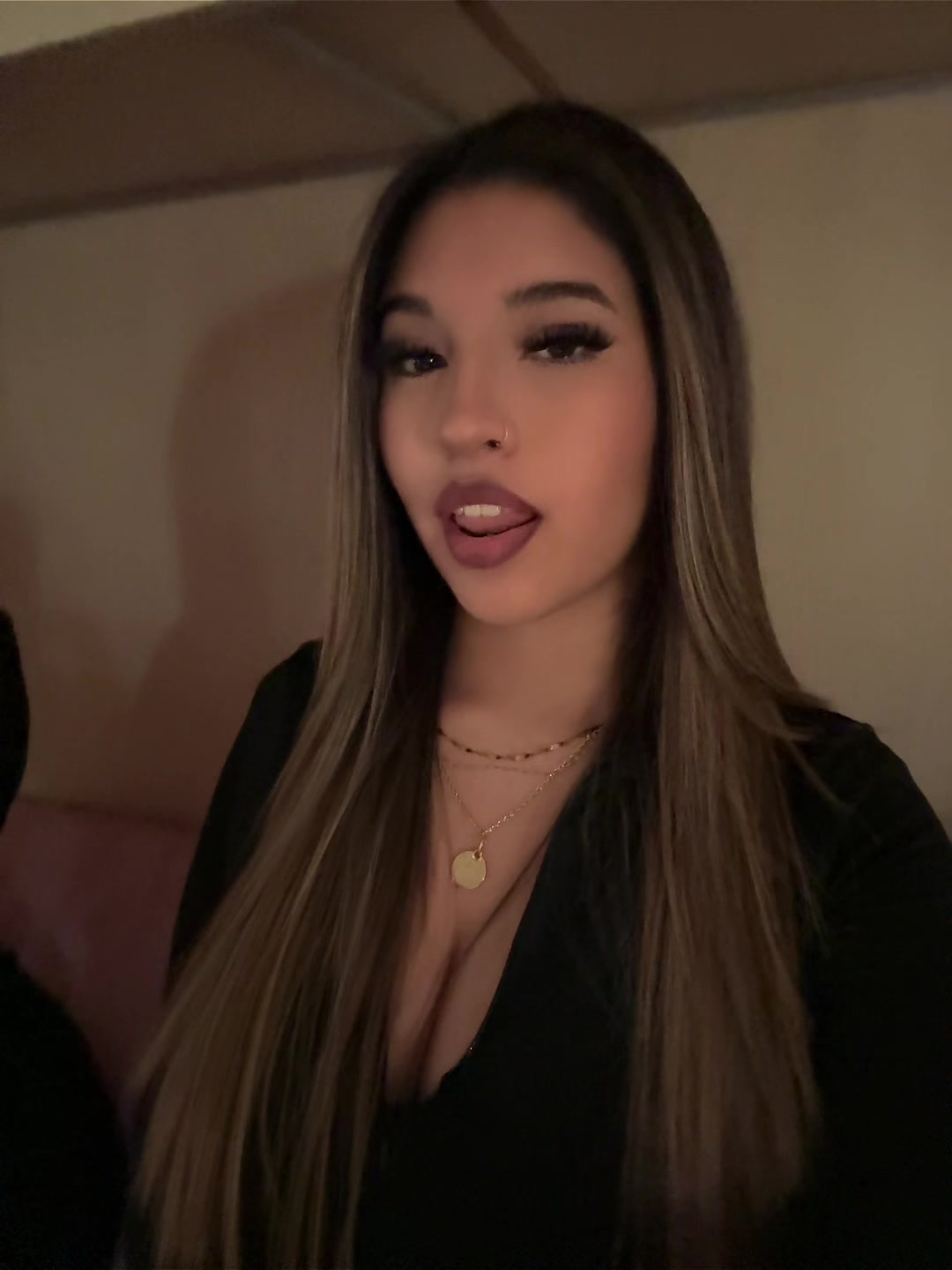@𝒦💸