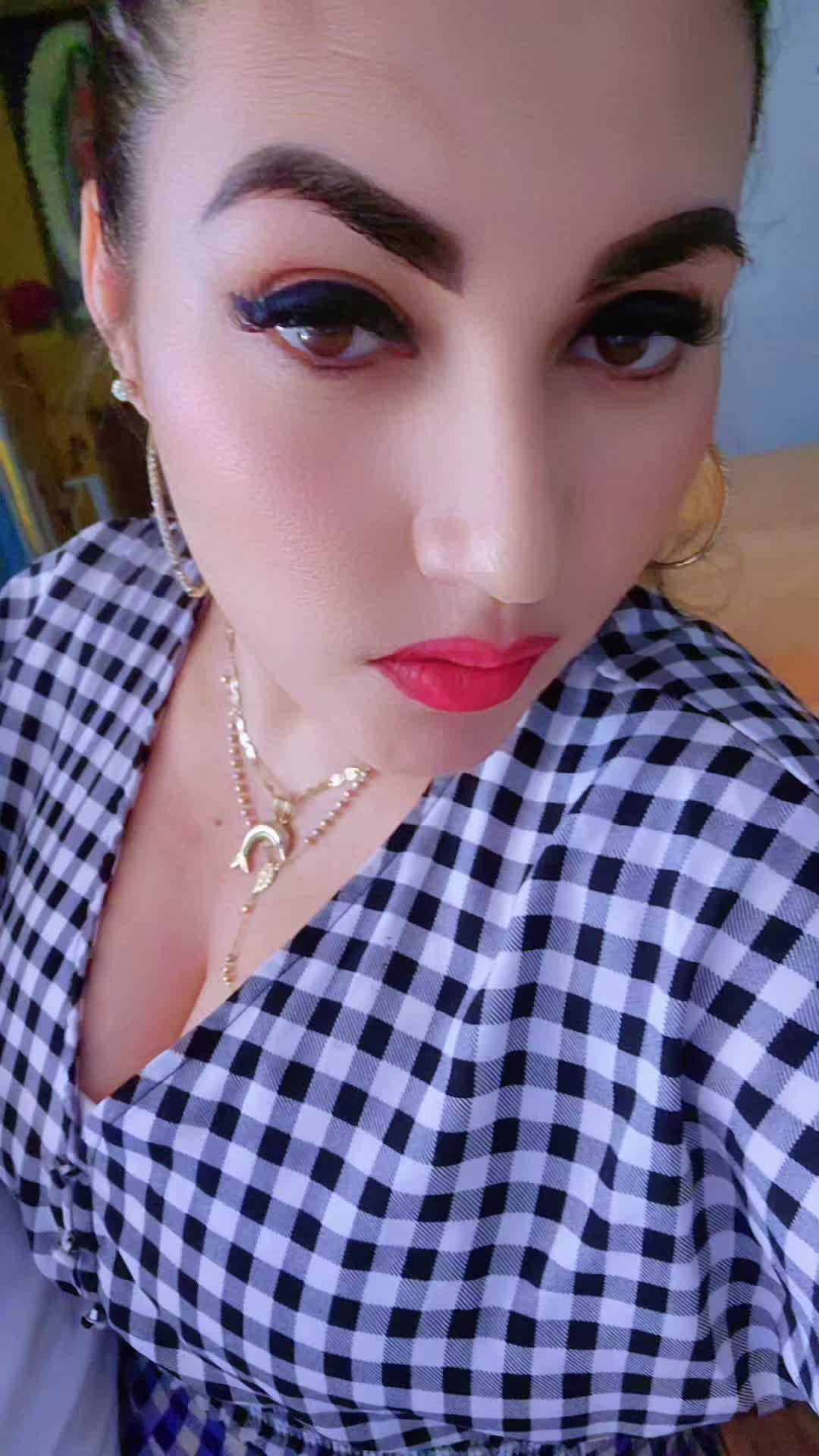 @anita valle