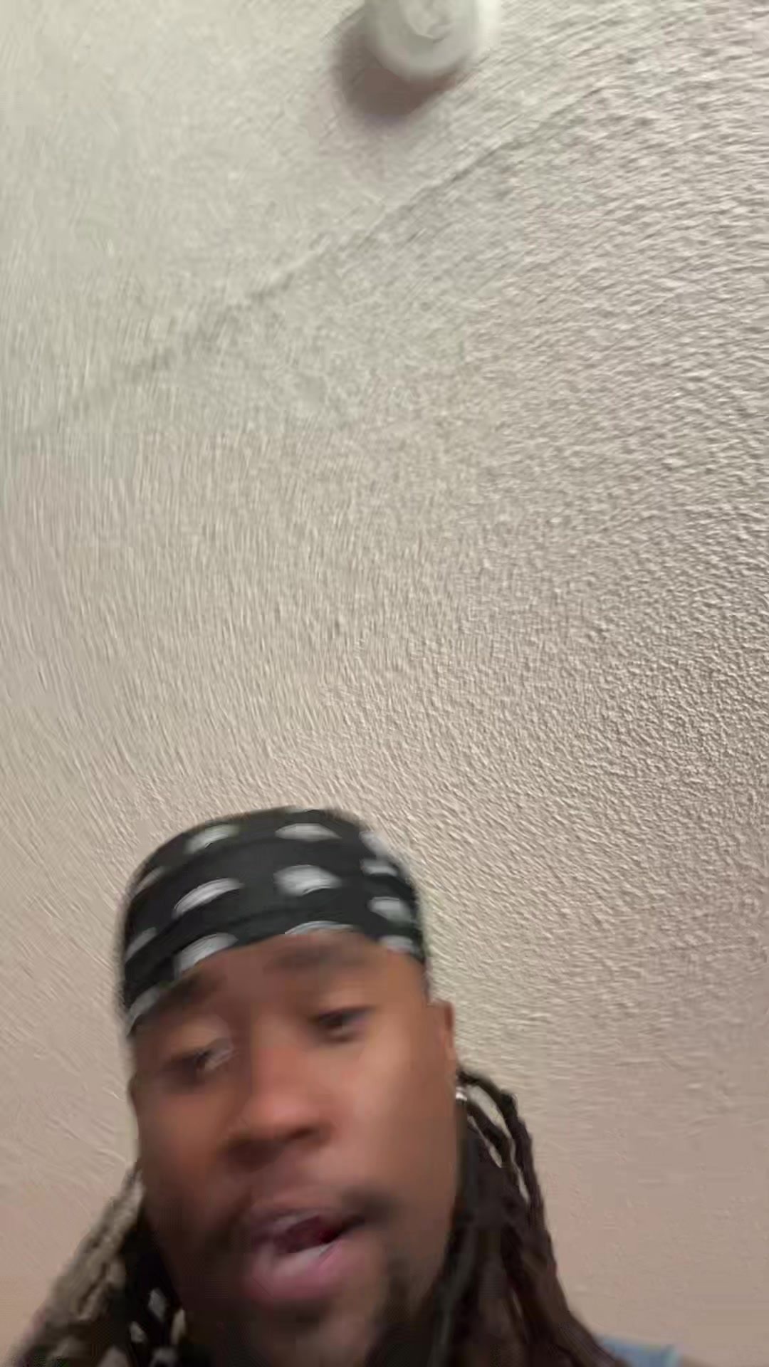 @URBANROYALTYX
