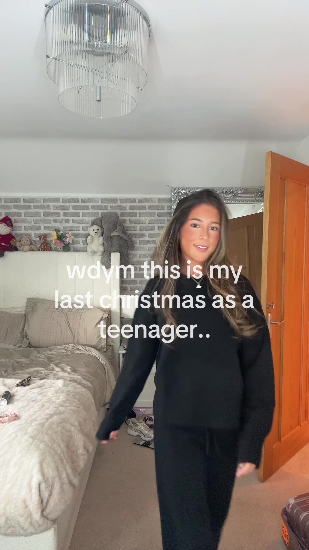 @mia barker