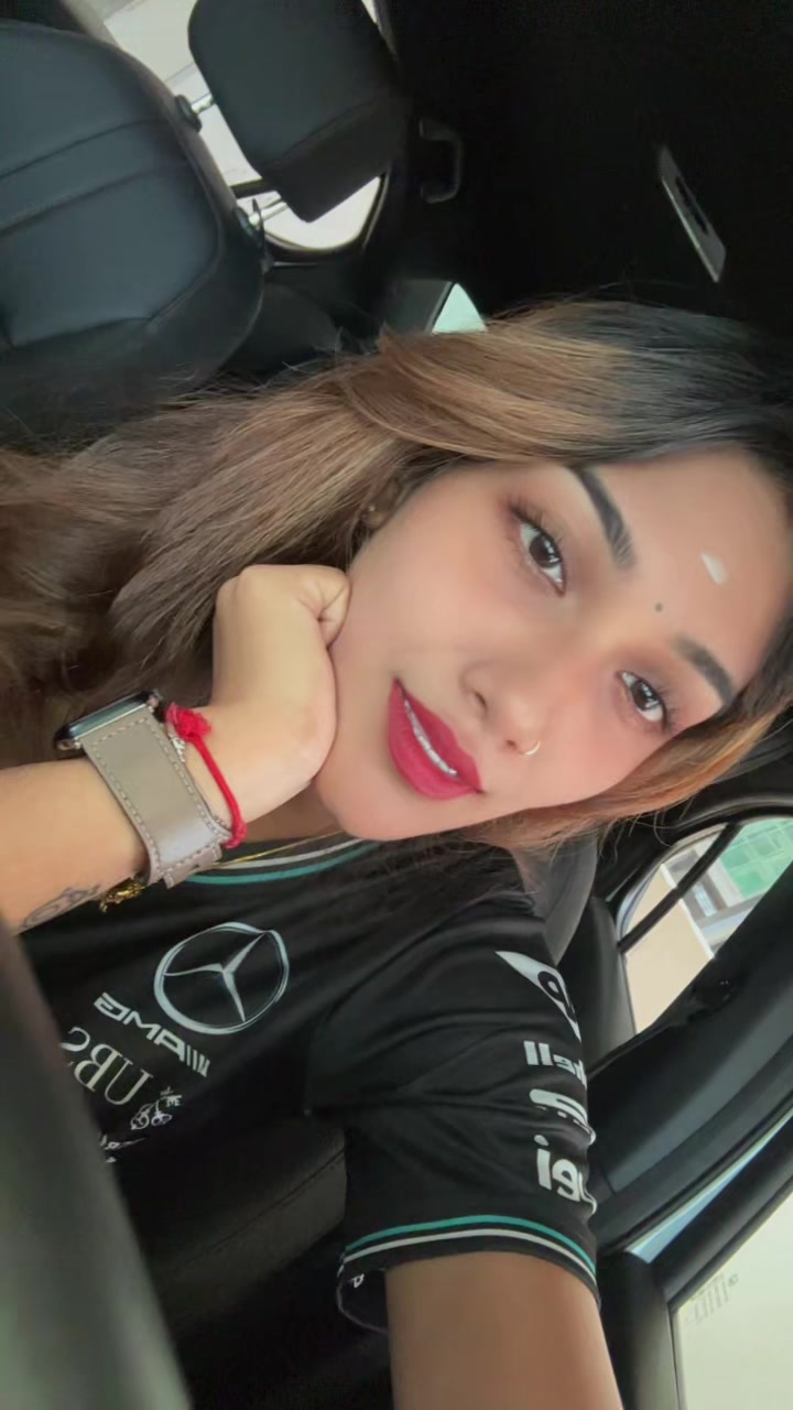 @SDharshhh🤍