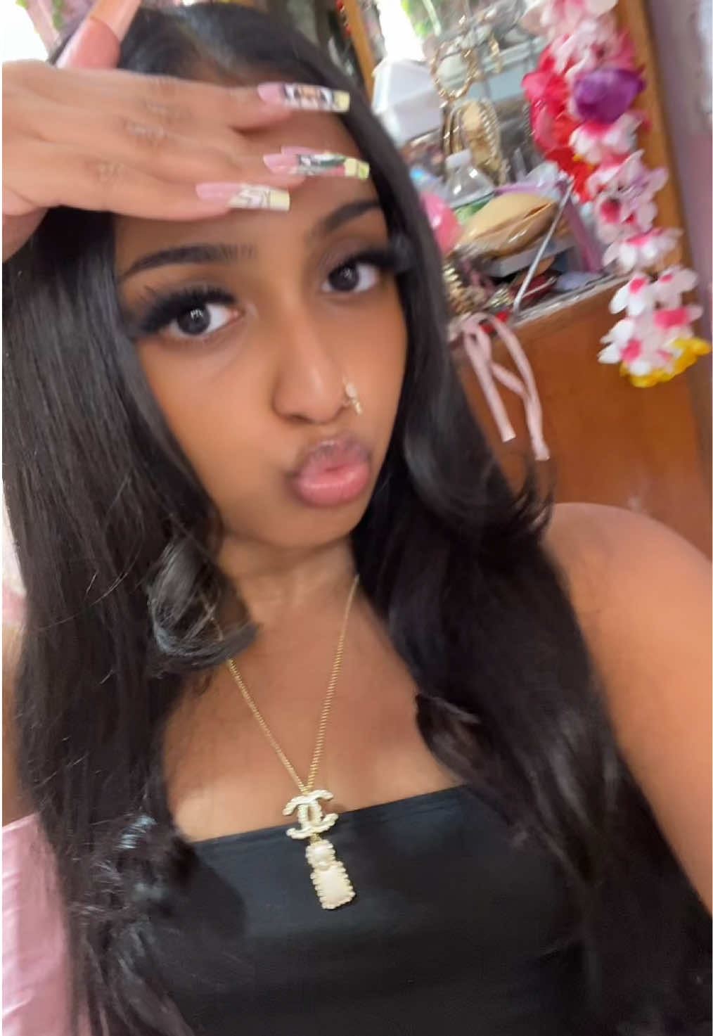 @kiara ariana