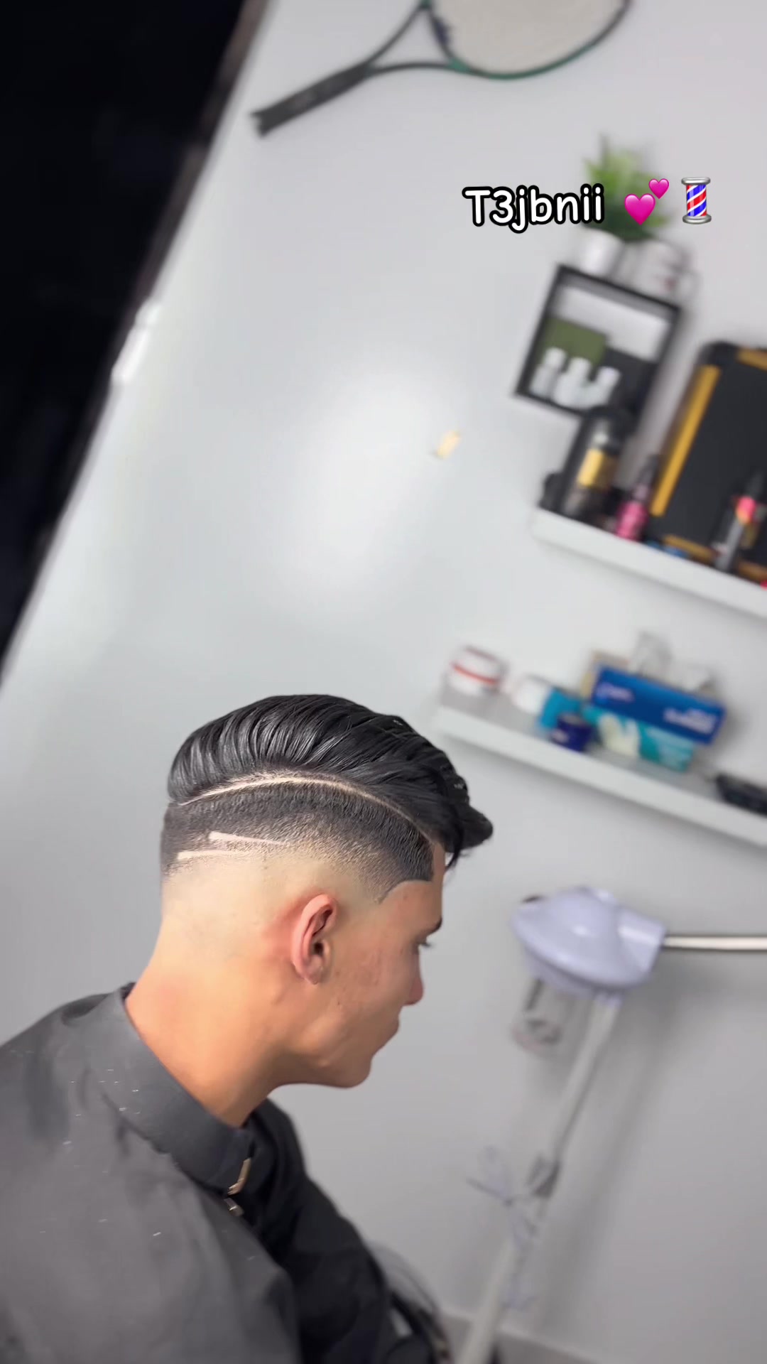 @coiffeur ๐ฎ๐น