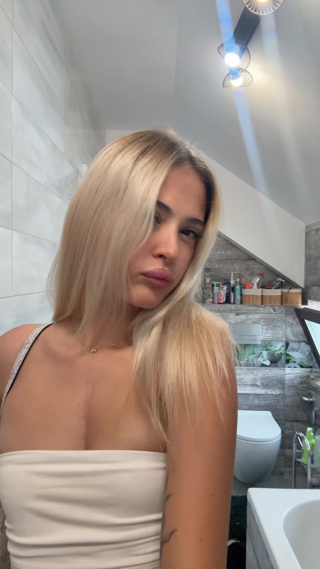 @ivana