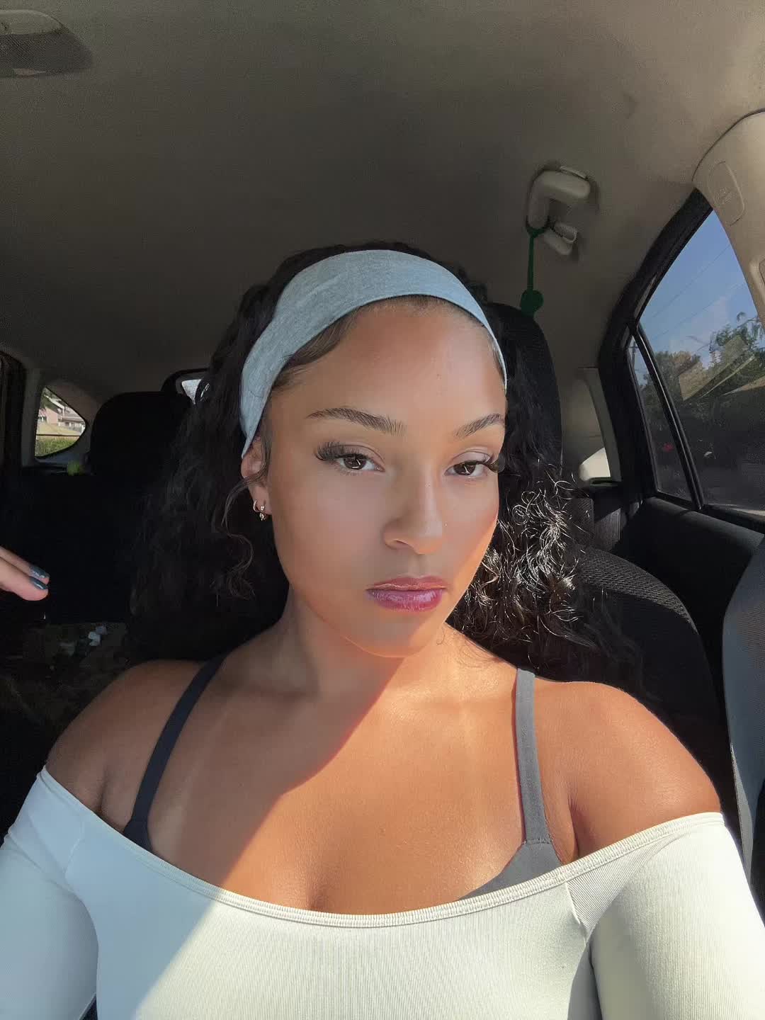 @tavia knox