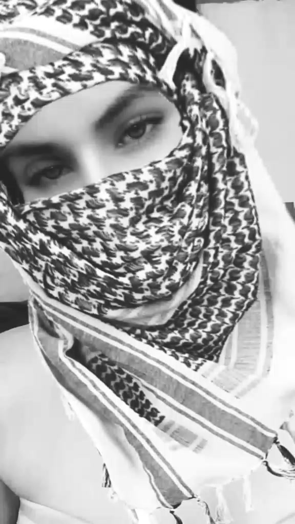 @NOHELY 👸🏻