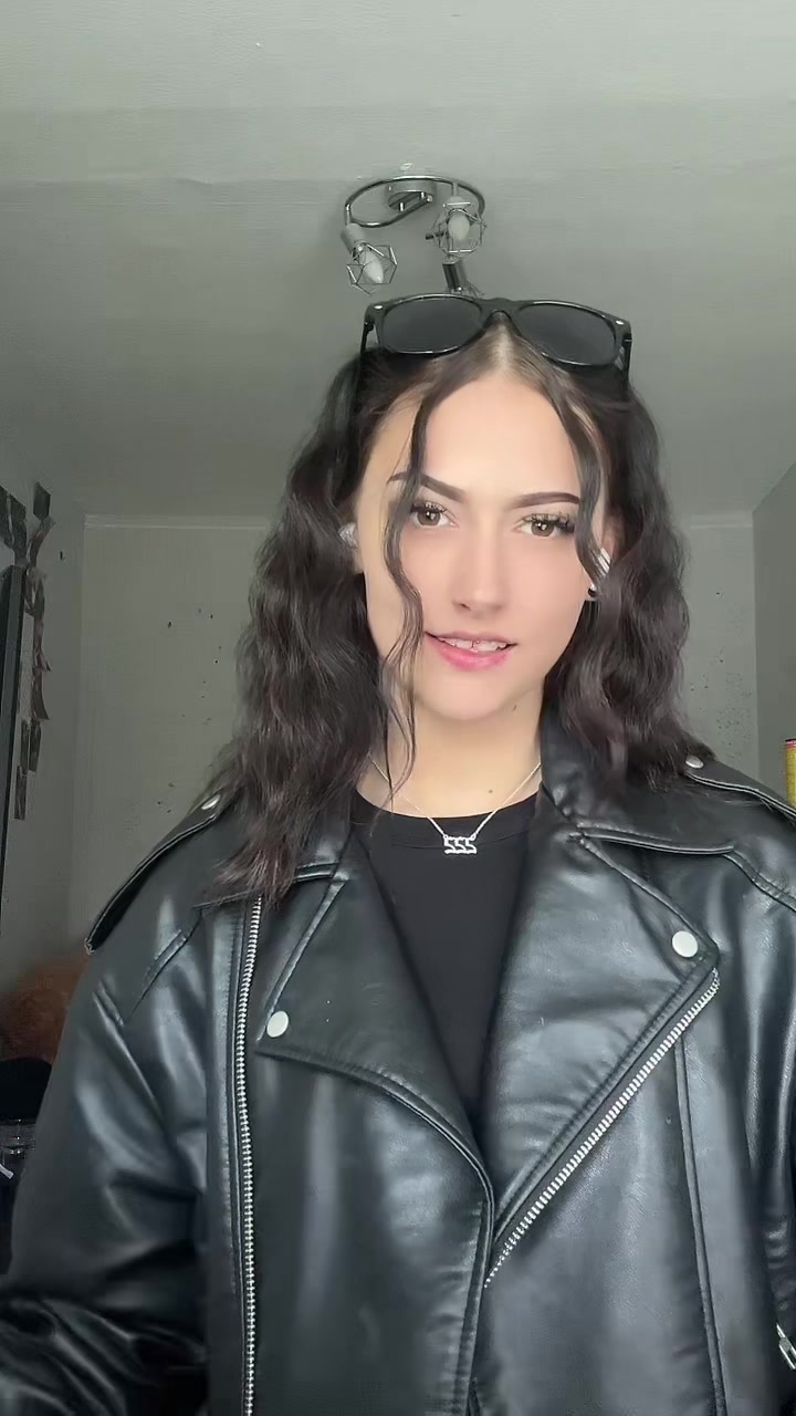 @Lina