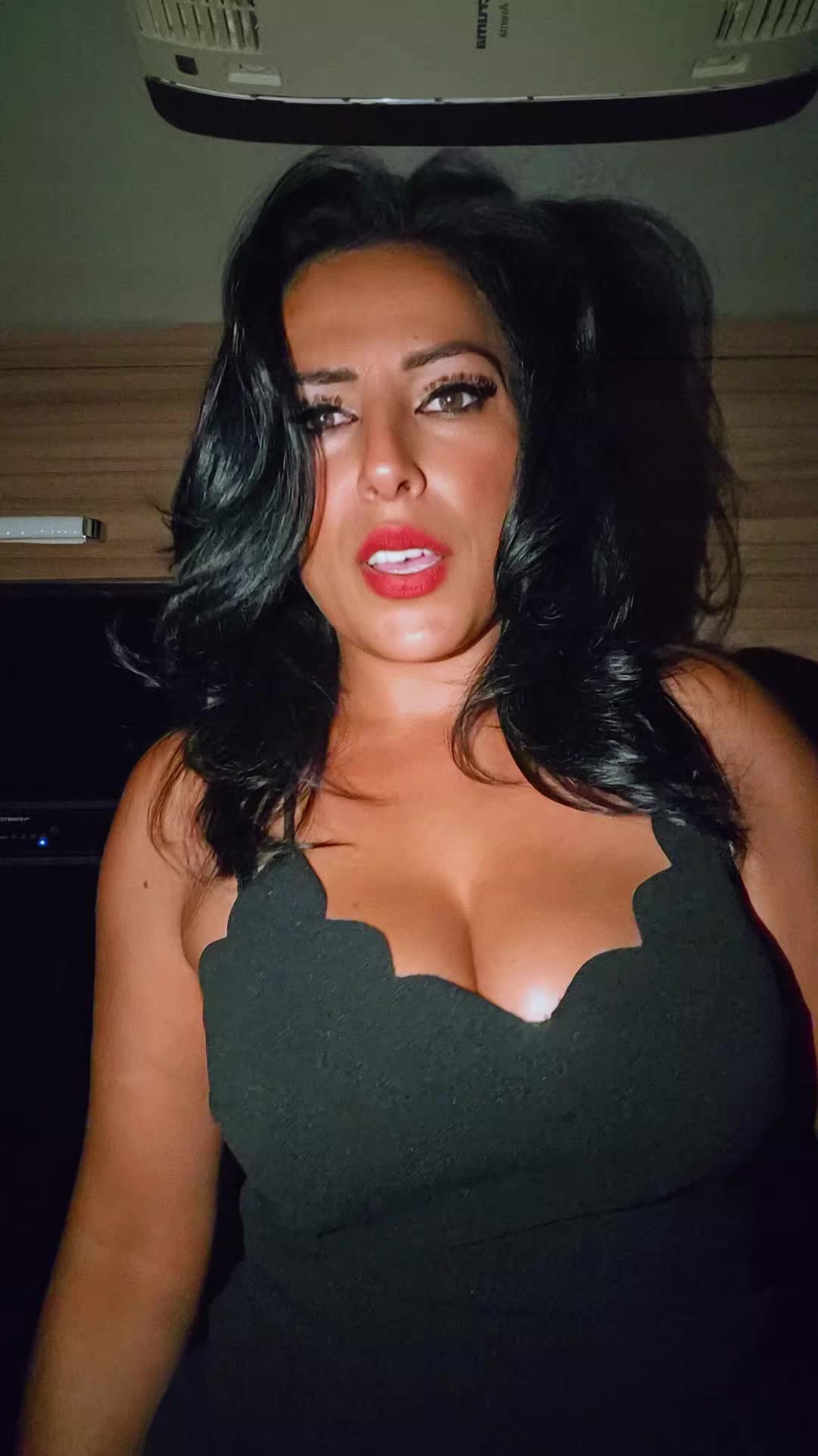 @melodie ❤️ ❤️ ❤️ 💋💋⚘️⚘️