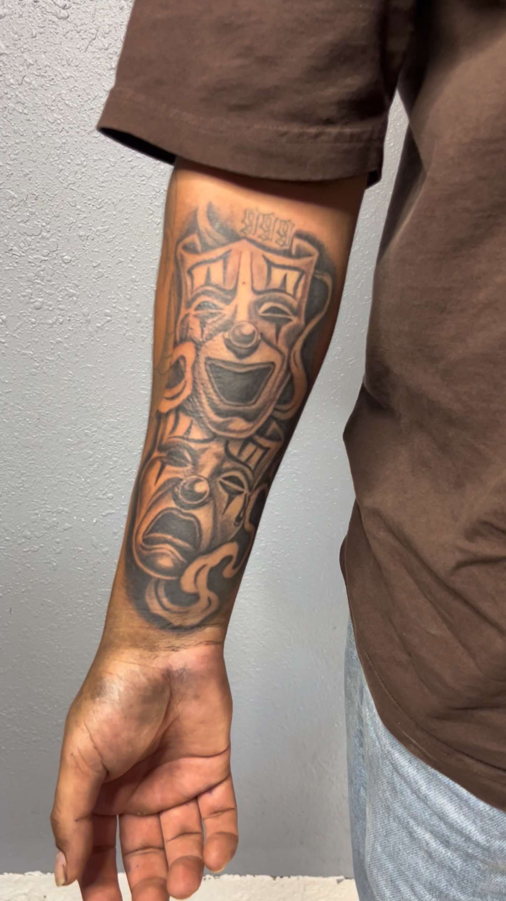 @elgustoo.tatts