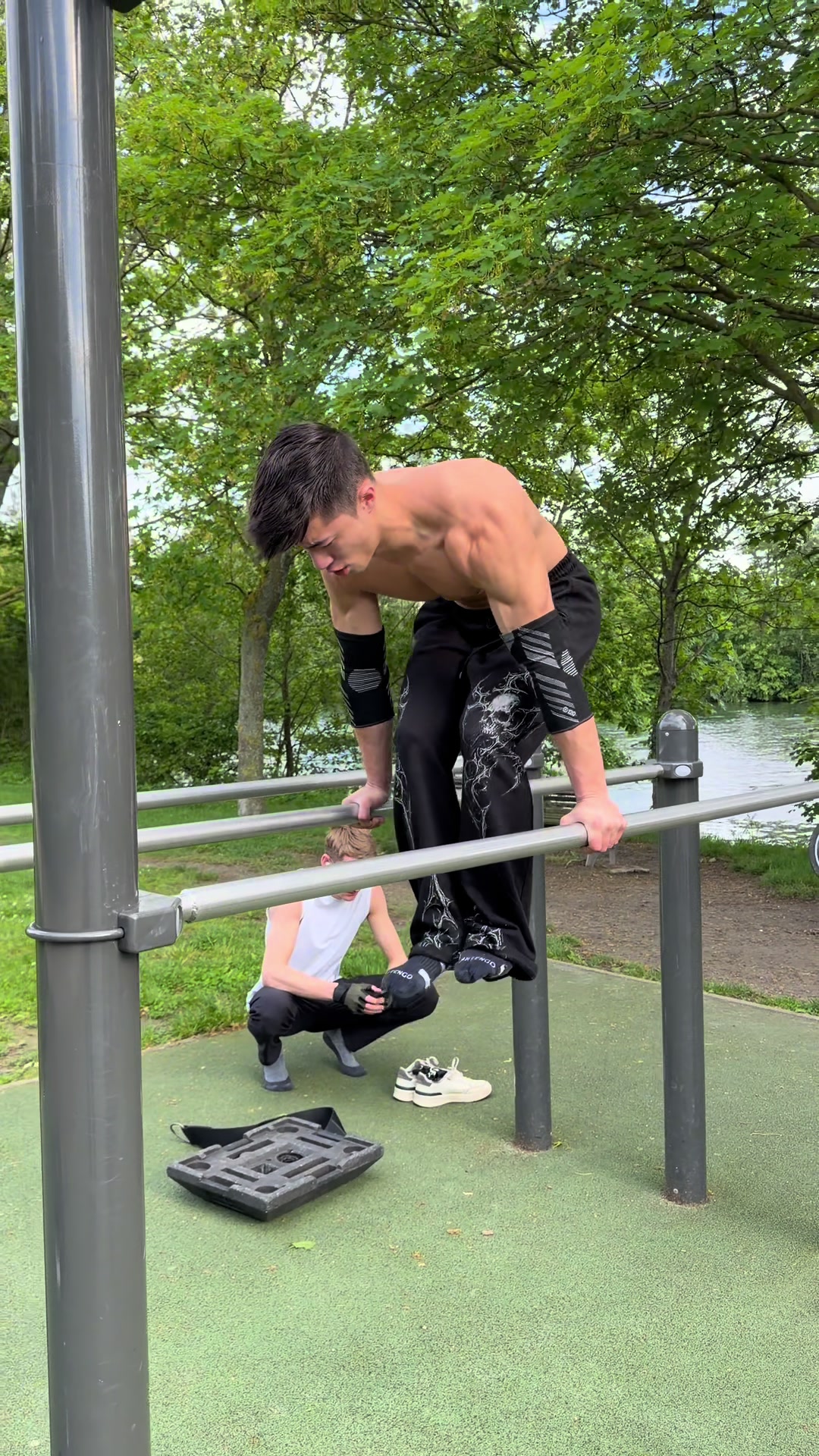 @Baki_calisthenics