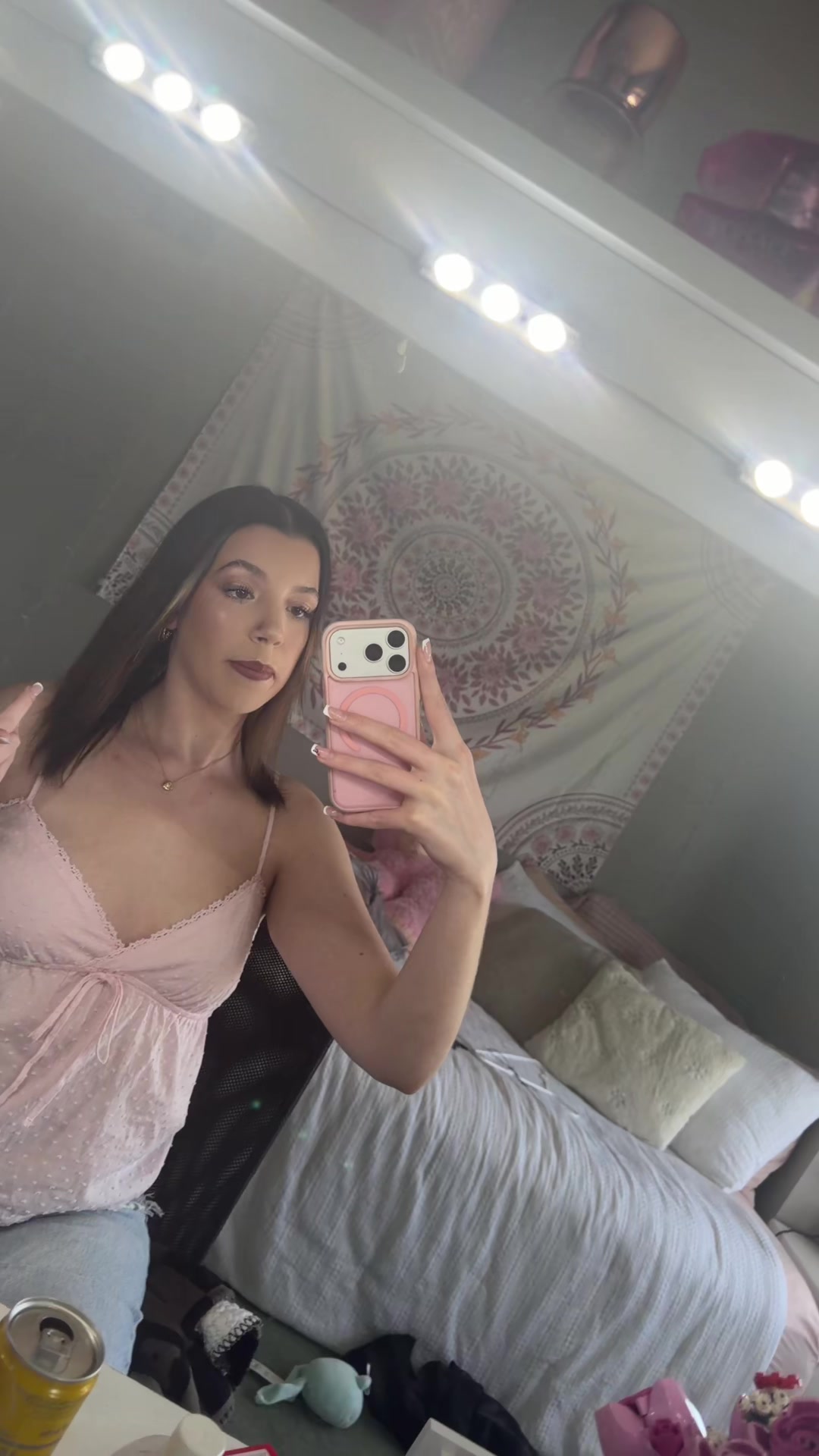 @madelynne