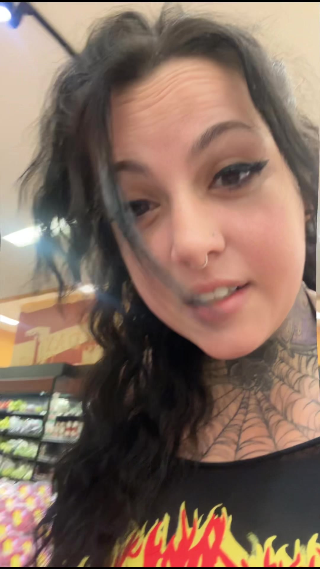 @Lo