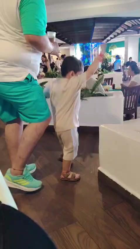 @Iváncito