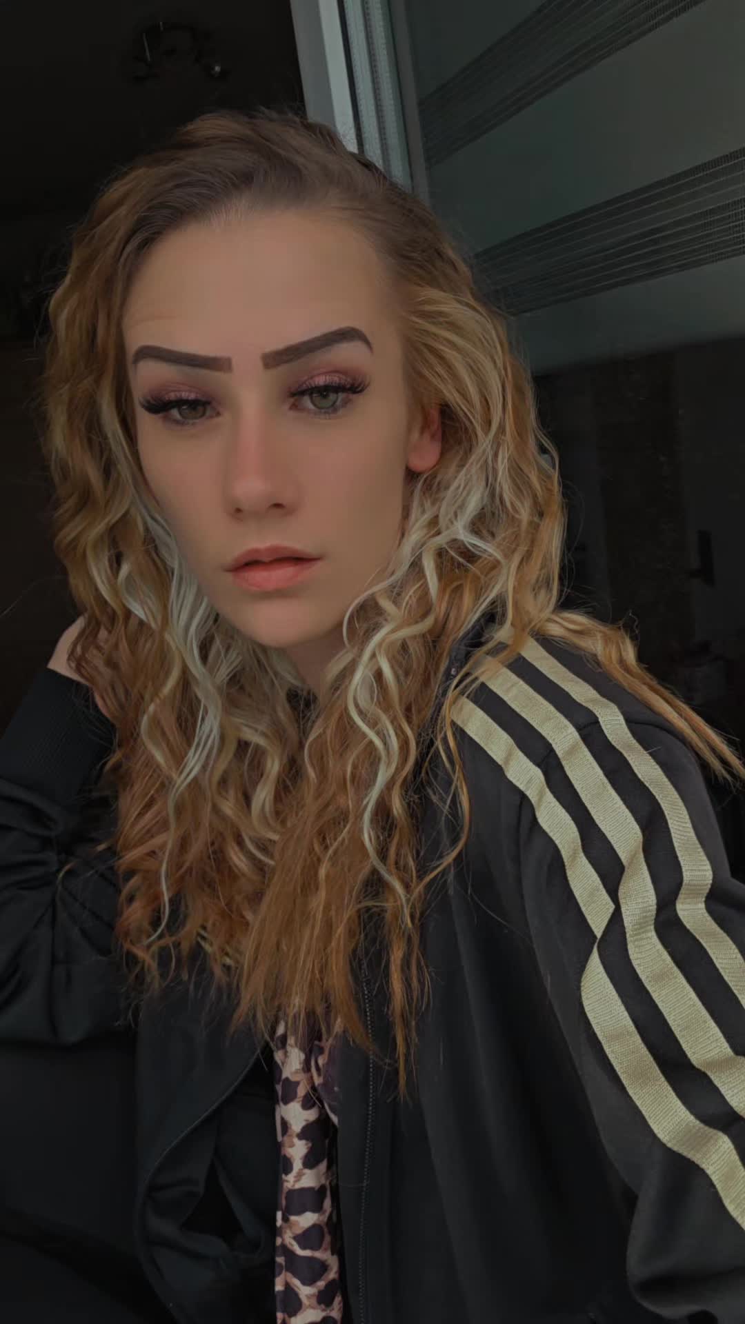@Kiimii_x3