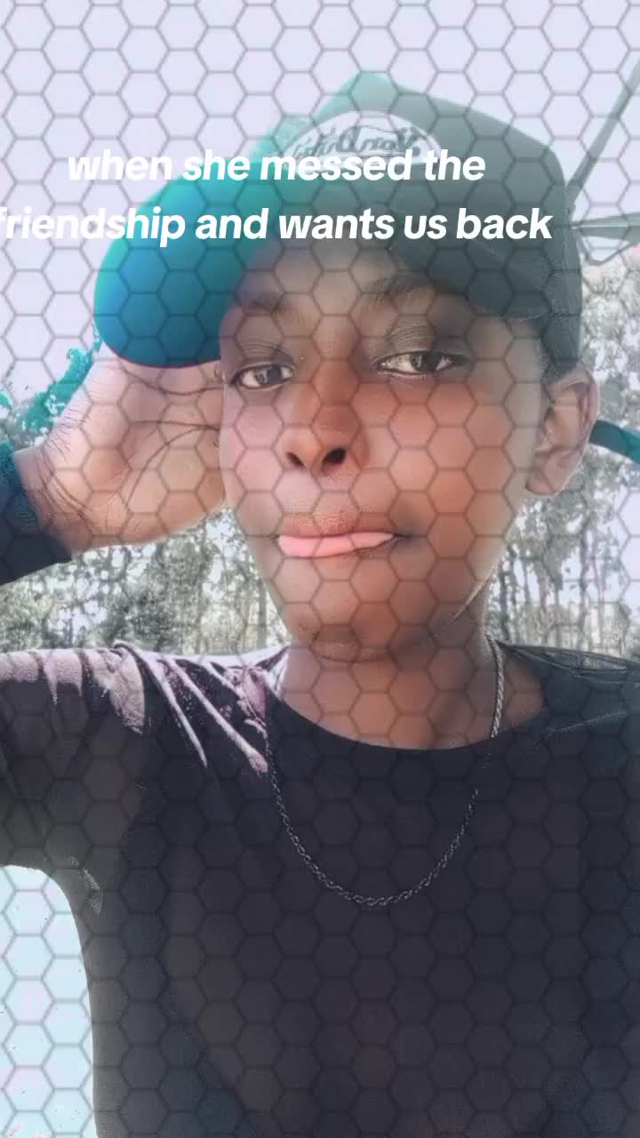 @Sabrinahsabrinah27