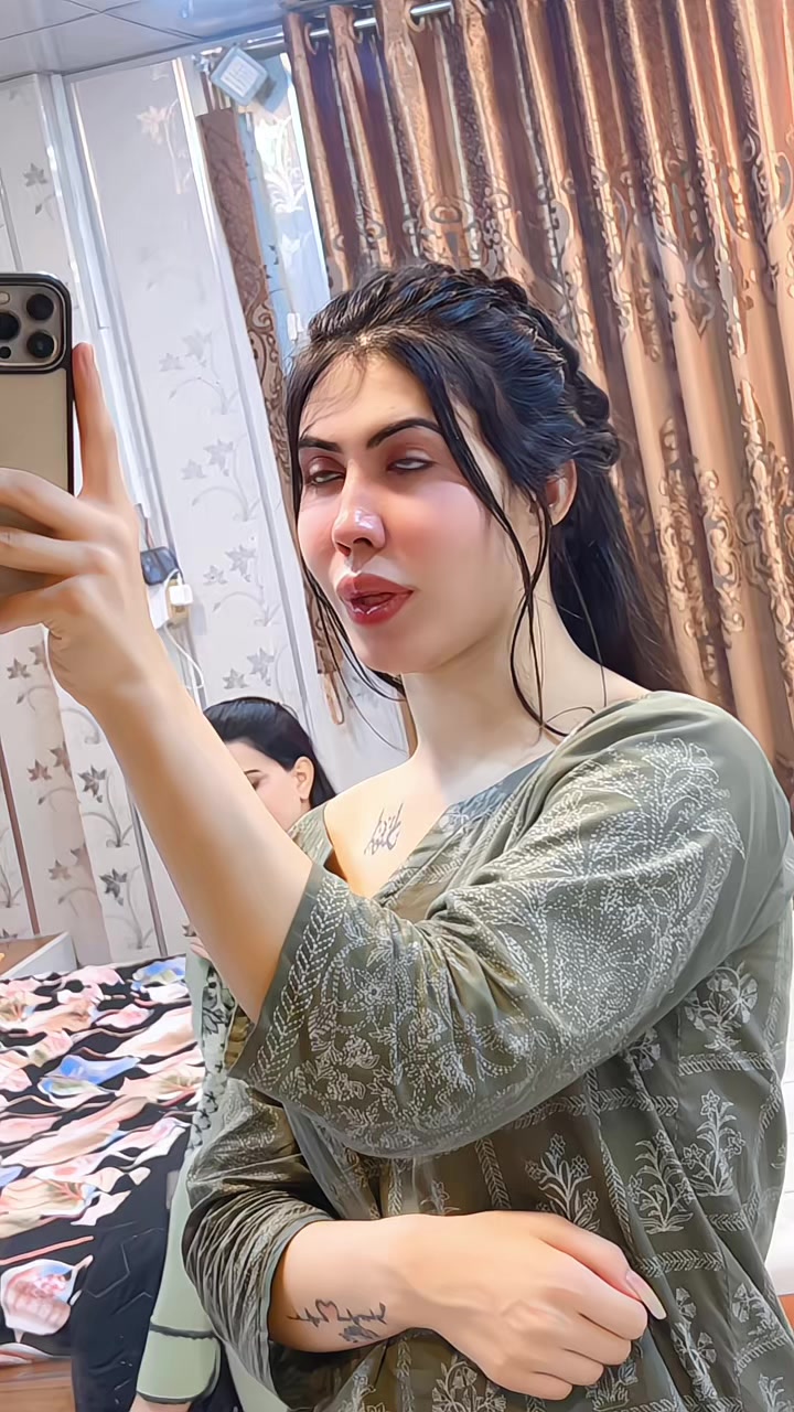 @APPLE 44 🍎🍎