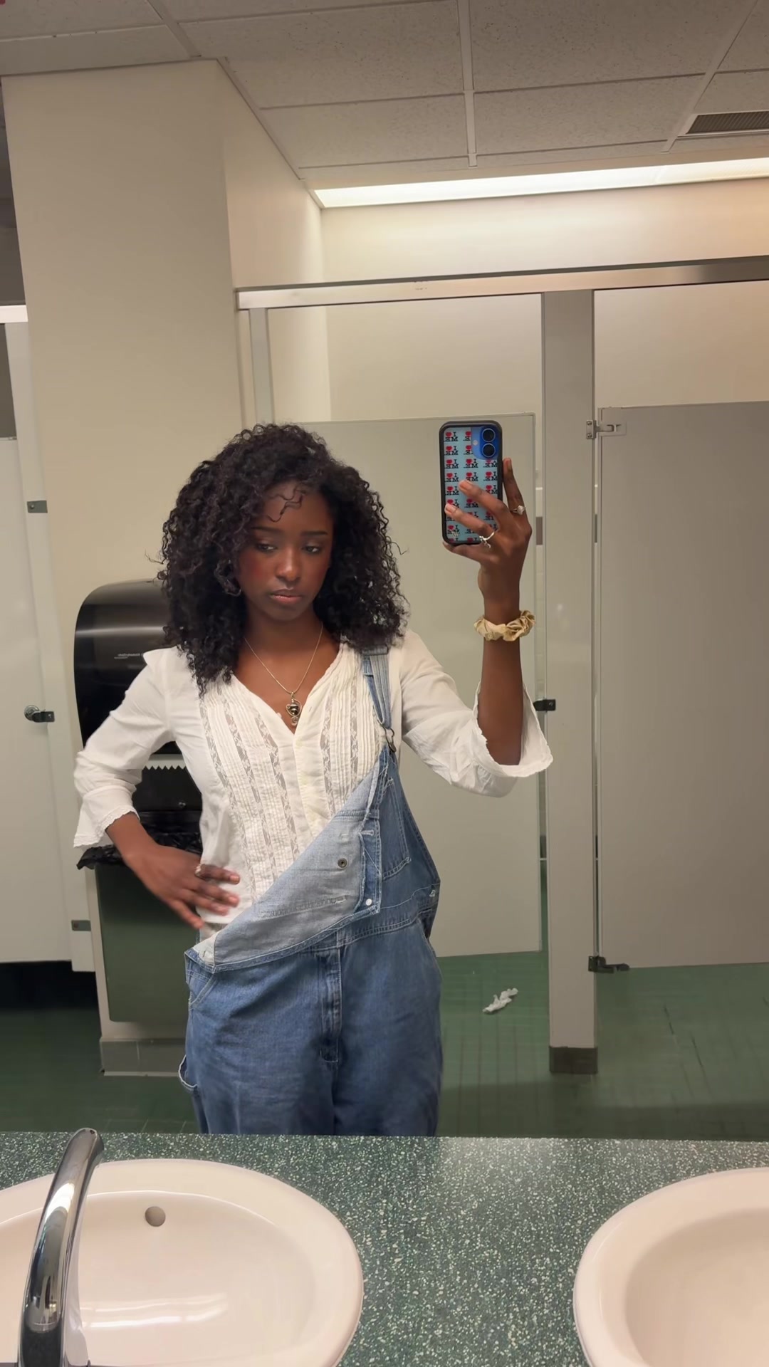 @that1collegegirl