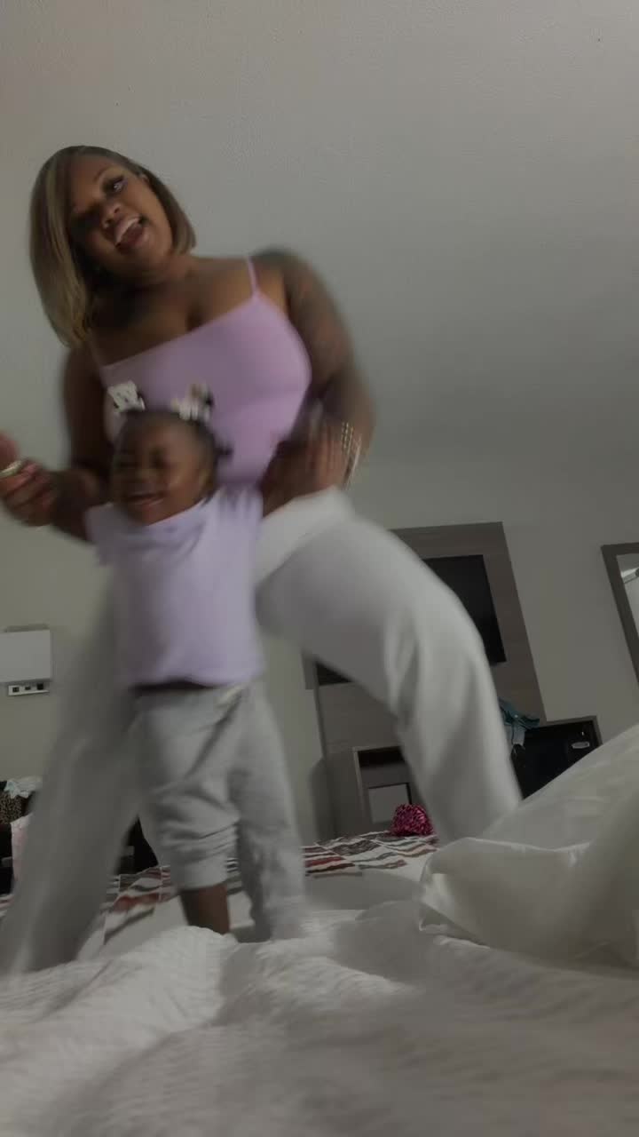 @kaylaaofcourse