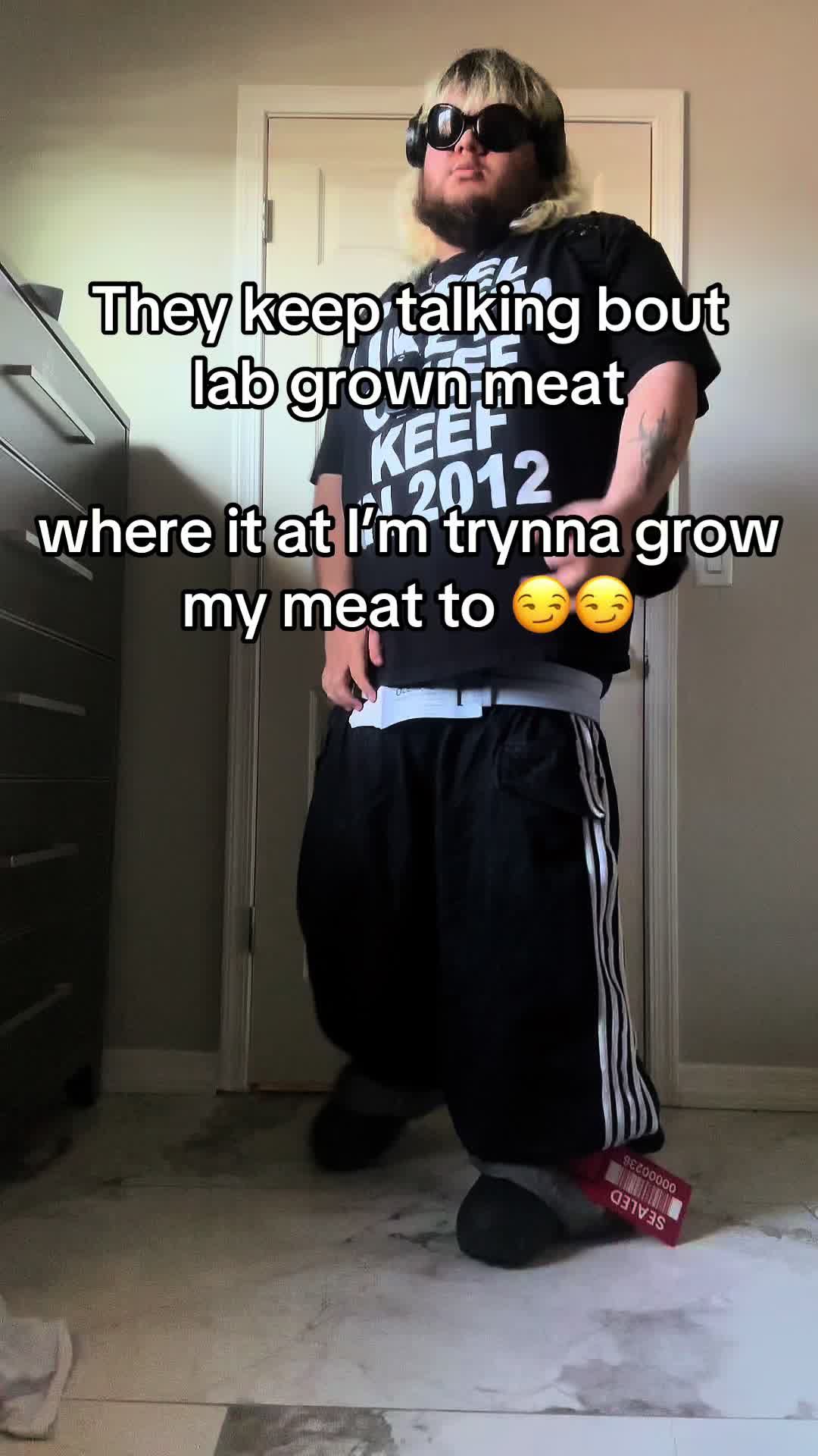 @Jxy6ix