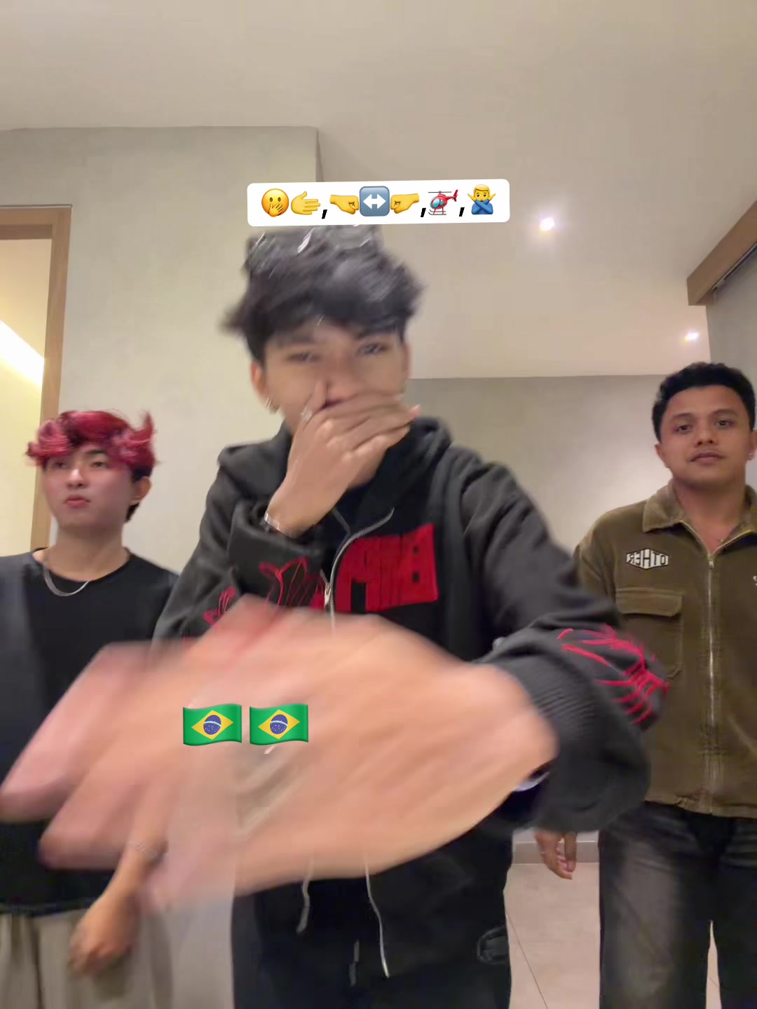 @MassDull_