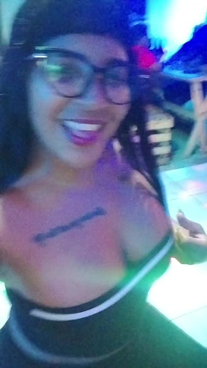 @Negra Bella
