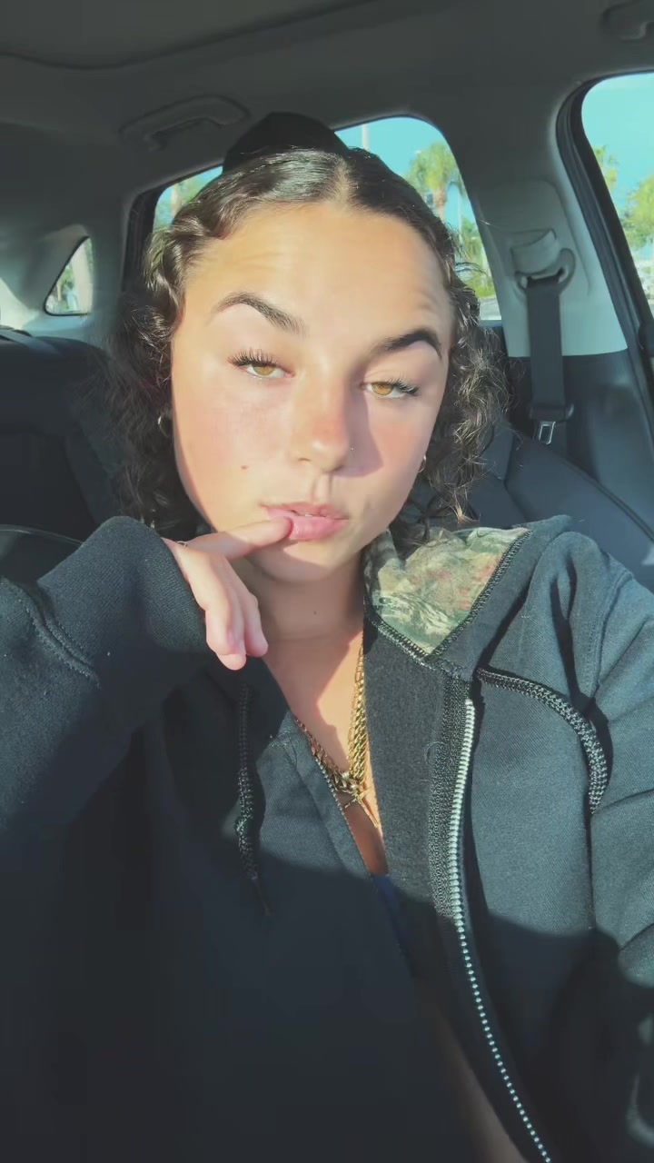 @☆ bailey rose ☆
