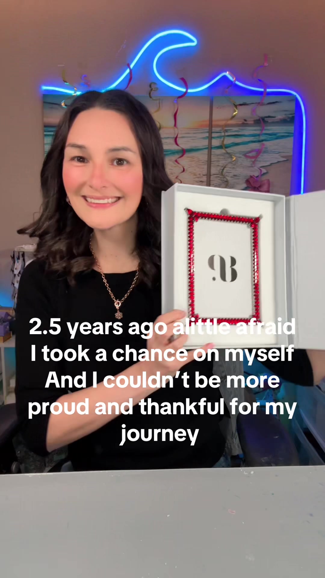 @Making Fizzy Waves 💎Lori