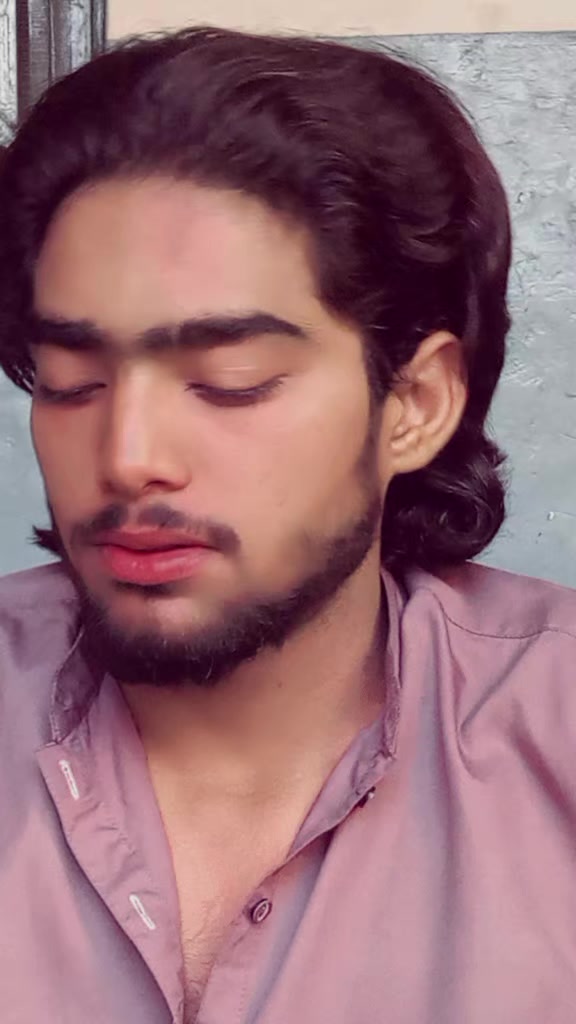 @gullfaraz🥀❤️🩹🥹🦋