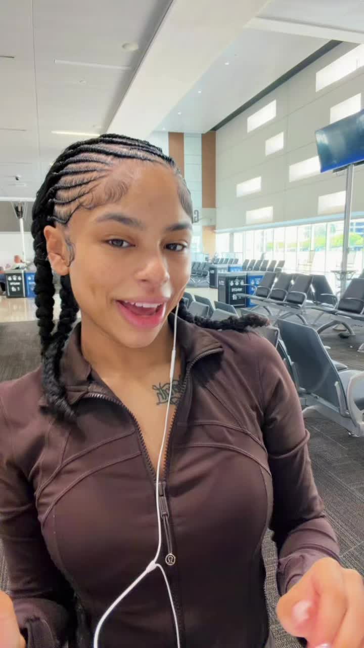 @Nadia J
