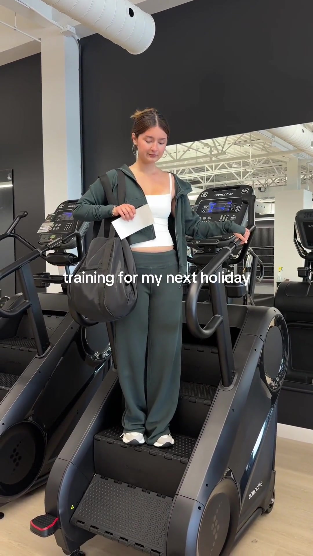 @Ardene