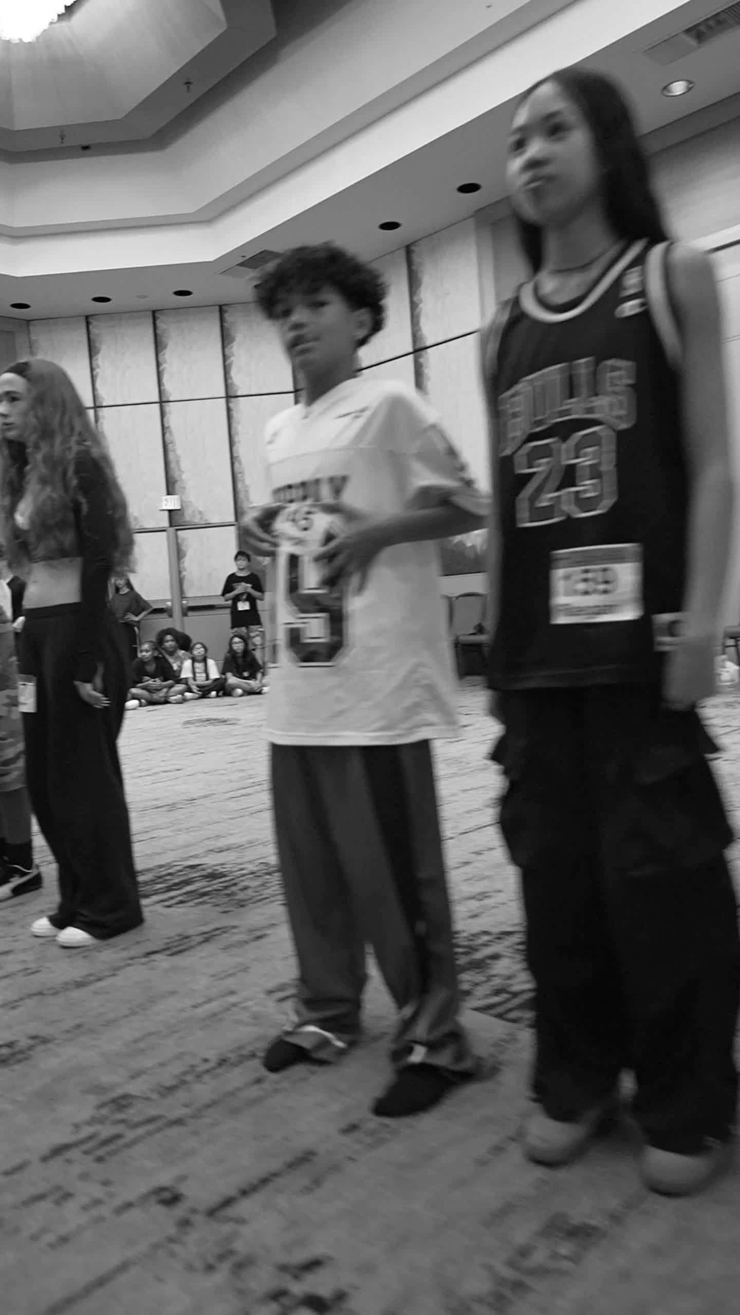@Monsters Dance