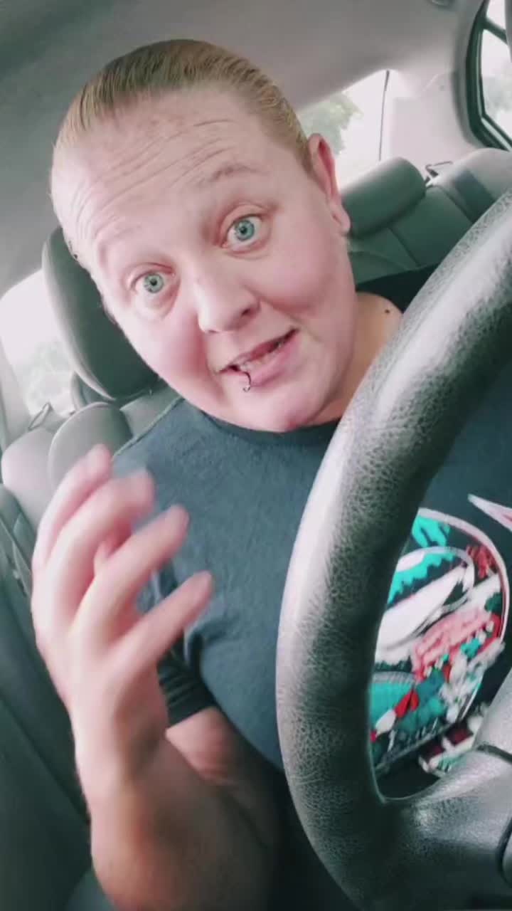@TrixyHobbit4you