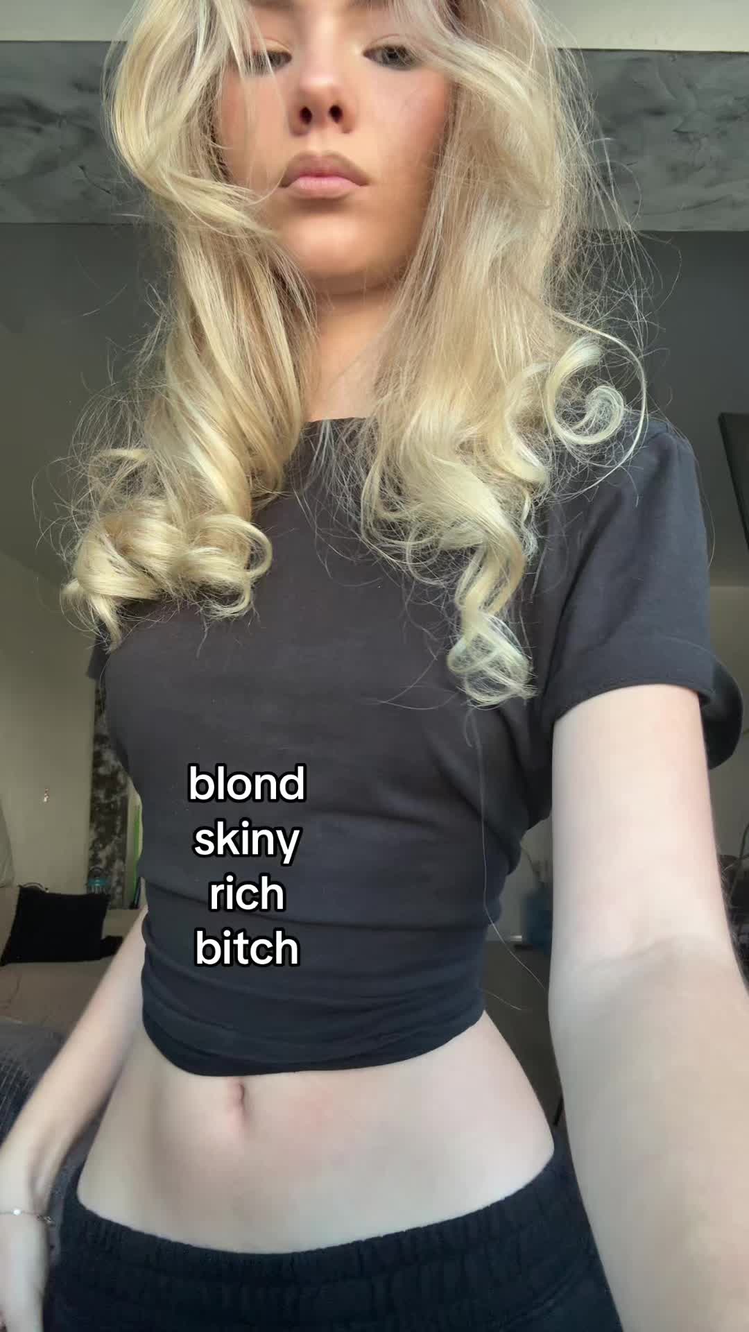 @🦇