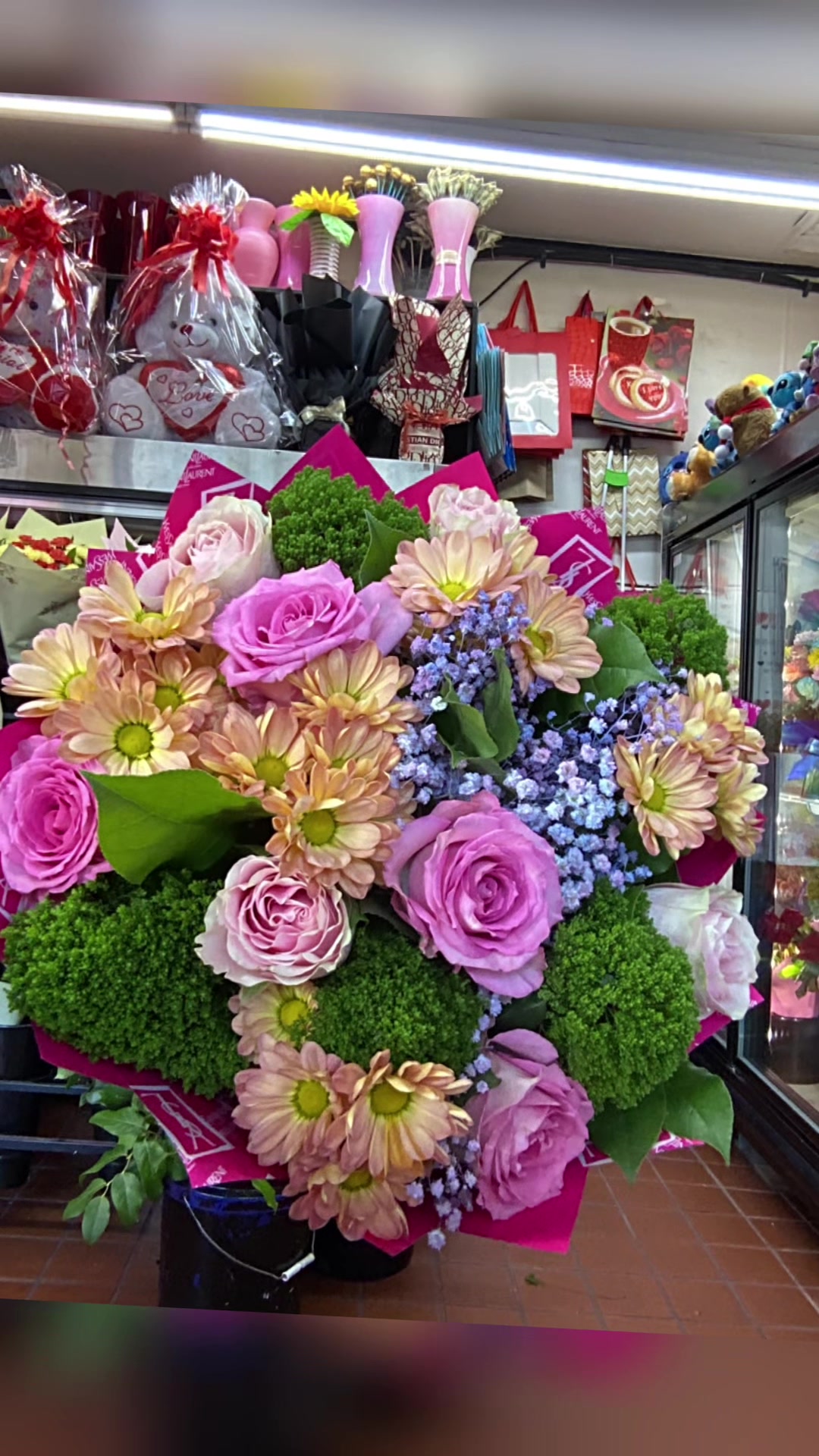 @Paola Andrea's Flowers