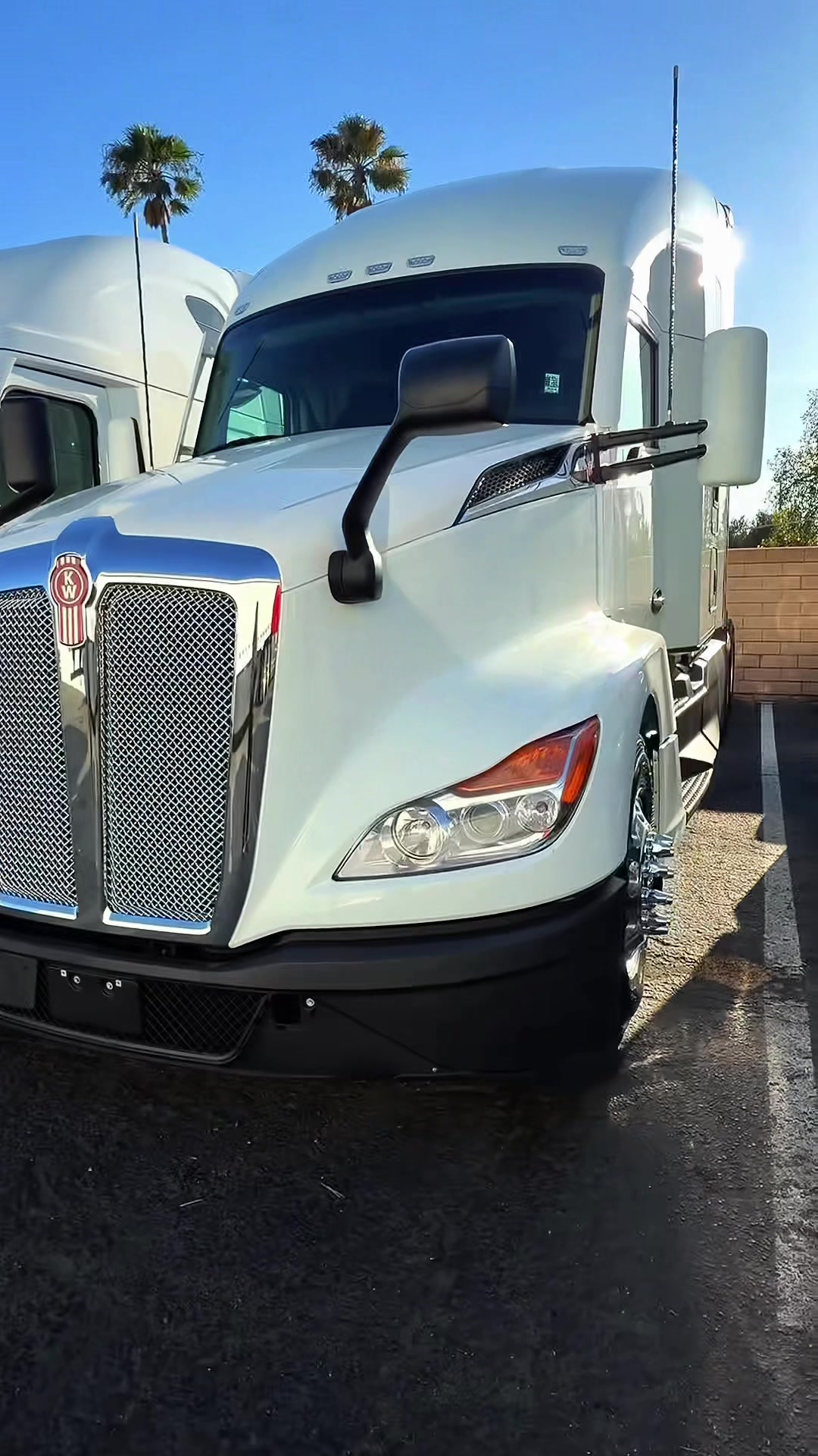 @HAPPYTRUCKSALESINC