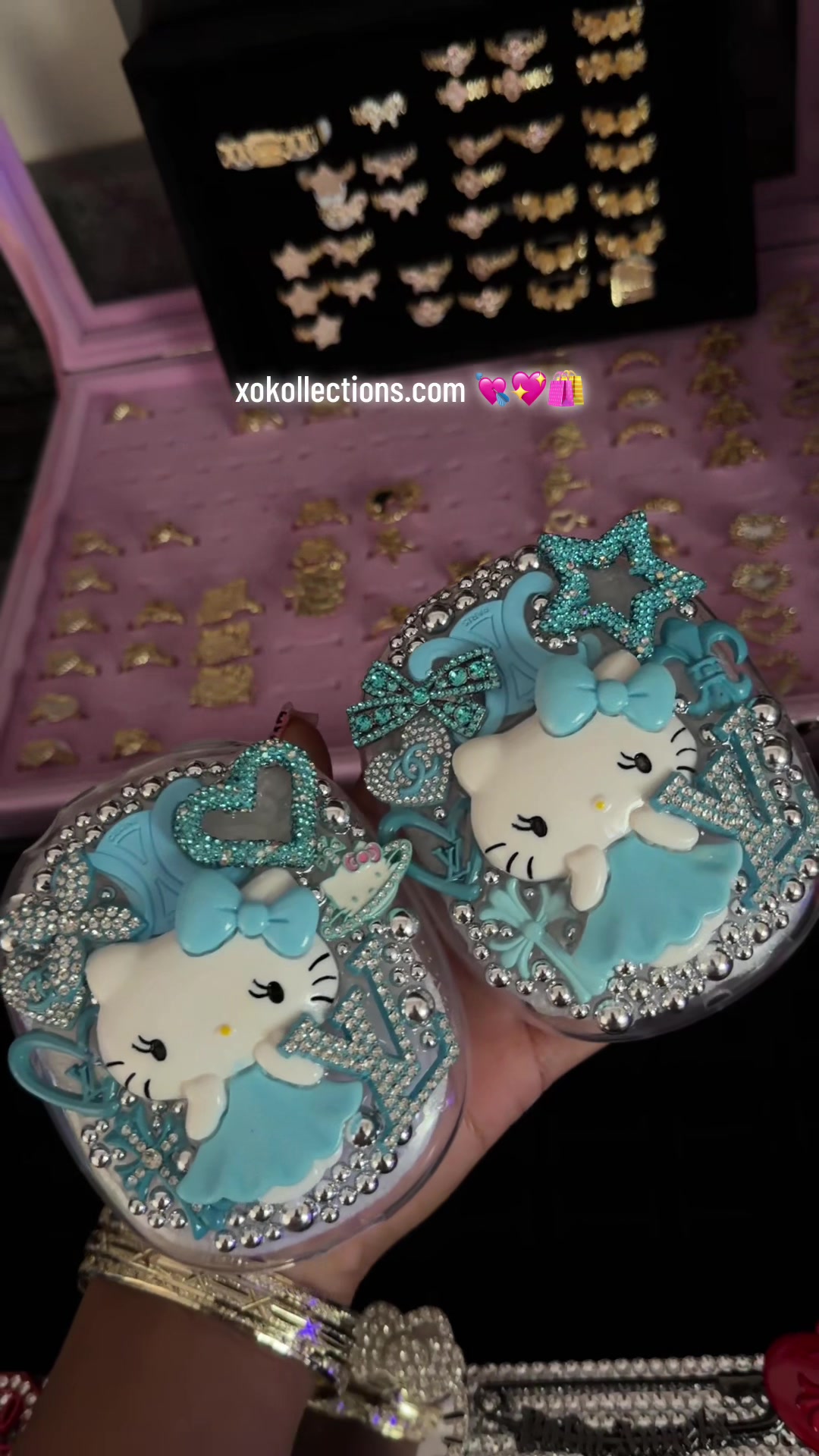 @#1 CHARM + ACCESSORY PLUG ๐