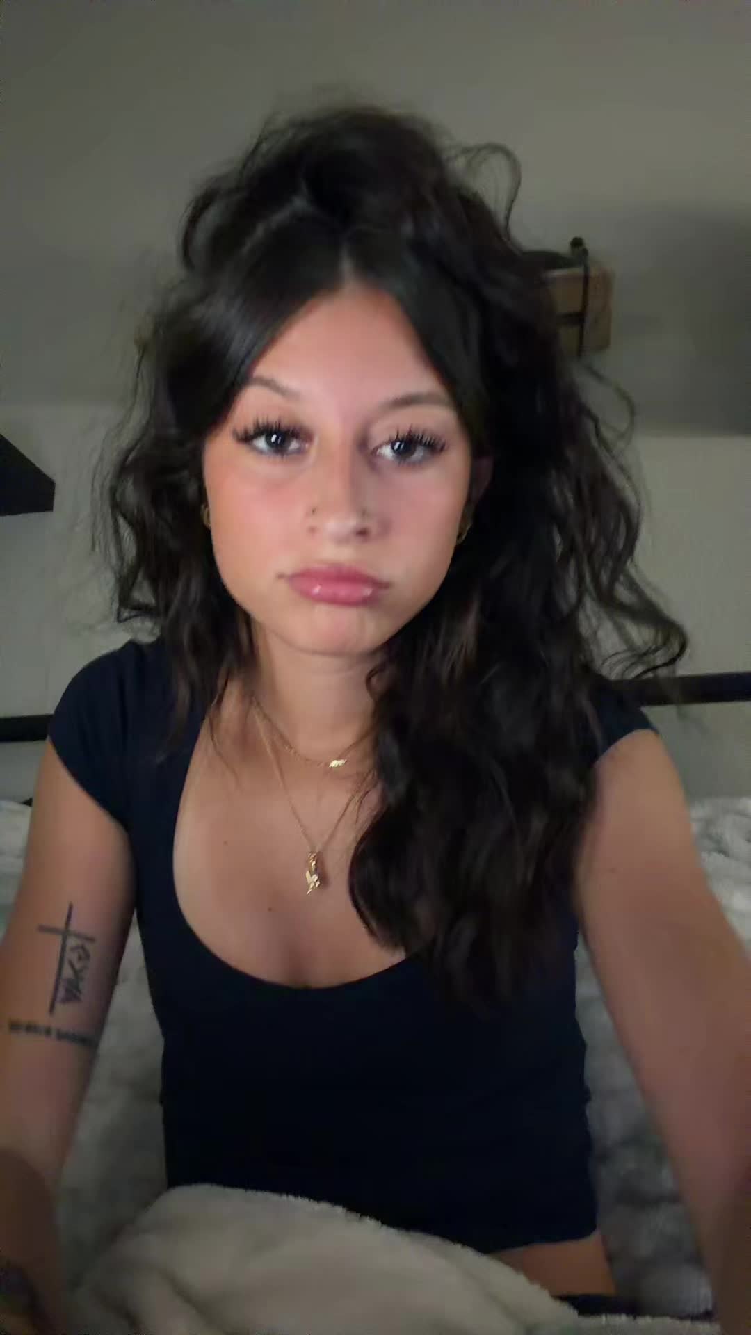 @ella