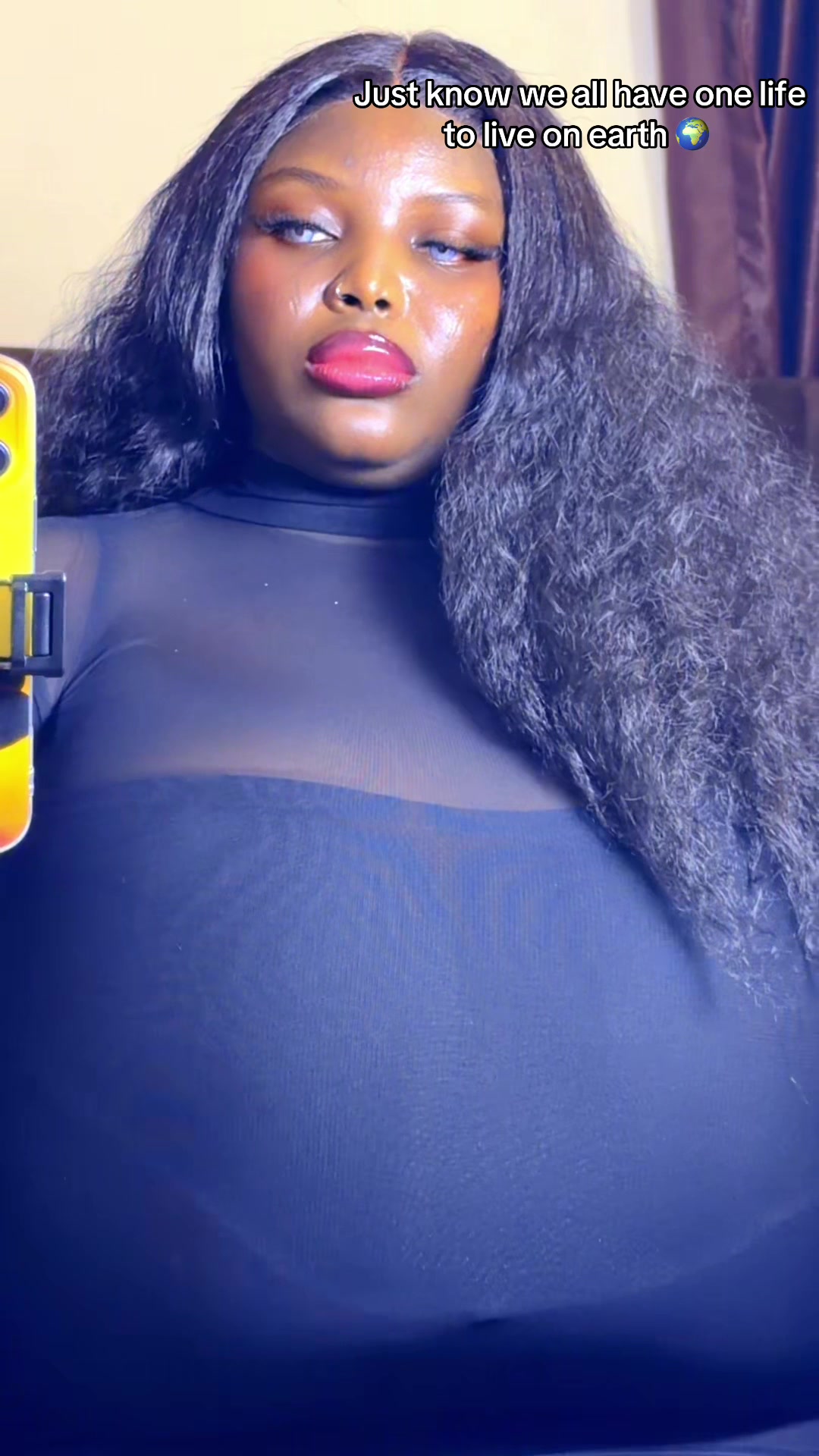 @Official_busty_Vivian ♉️