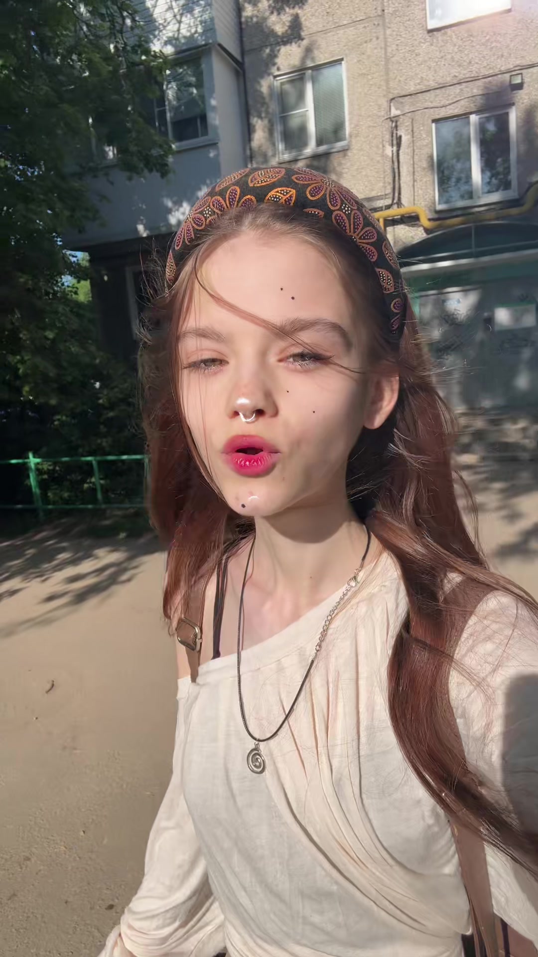 @карица
