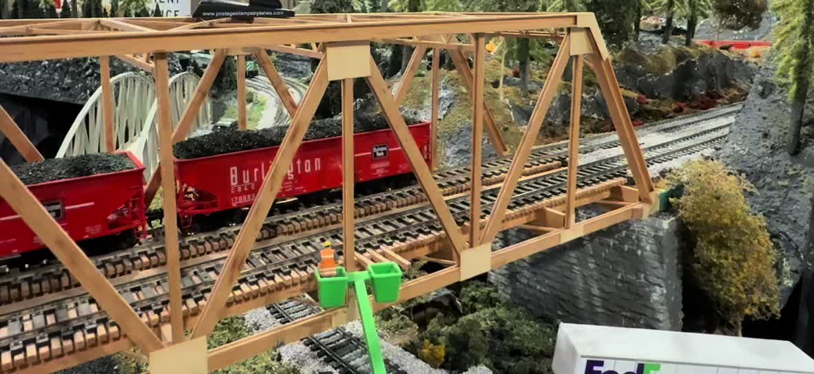 @BigBoysTrainToys