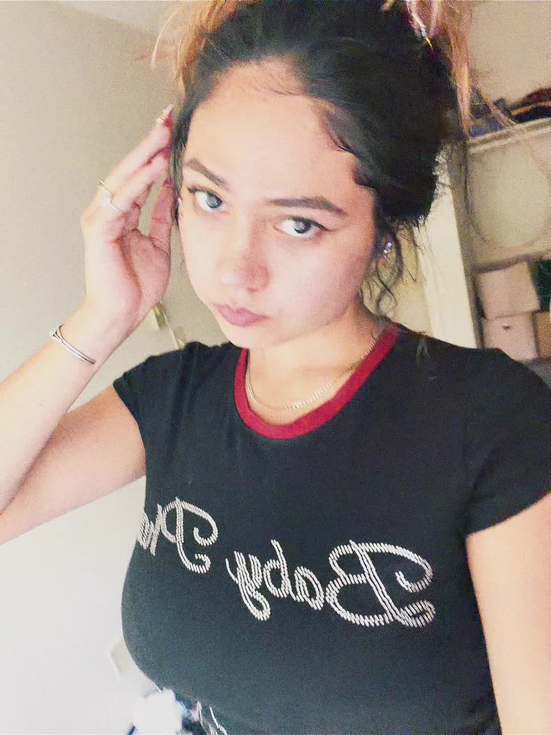 @Kellcee 𖣂
