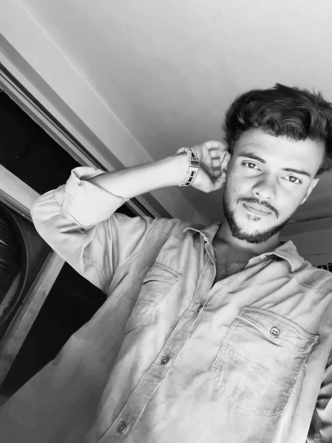 @😎 𝗥 𝗜 𝗛 𝗔 𝗠 🔥