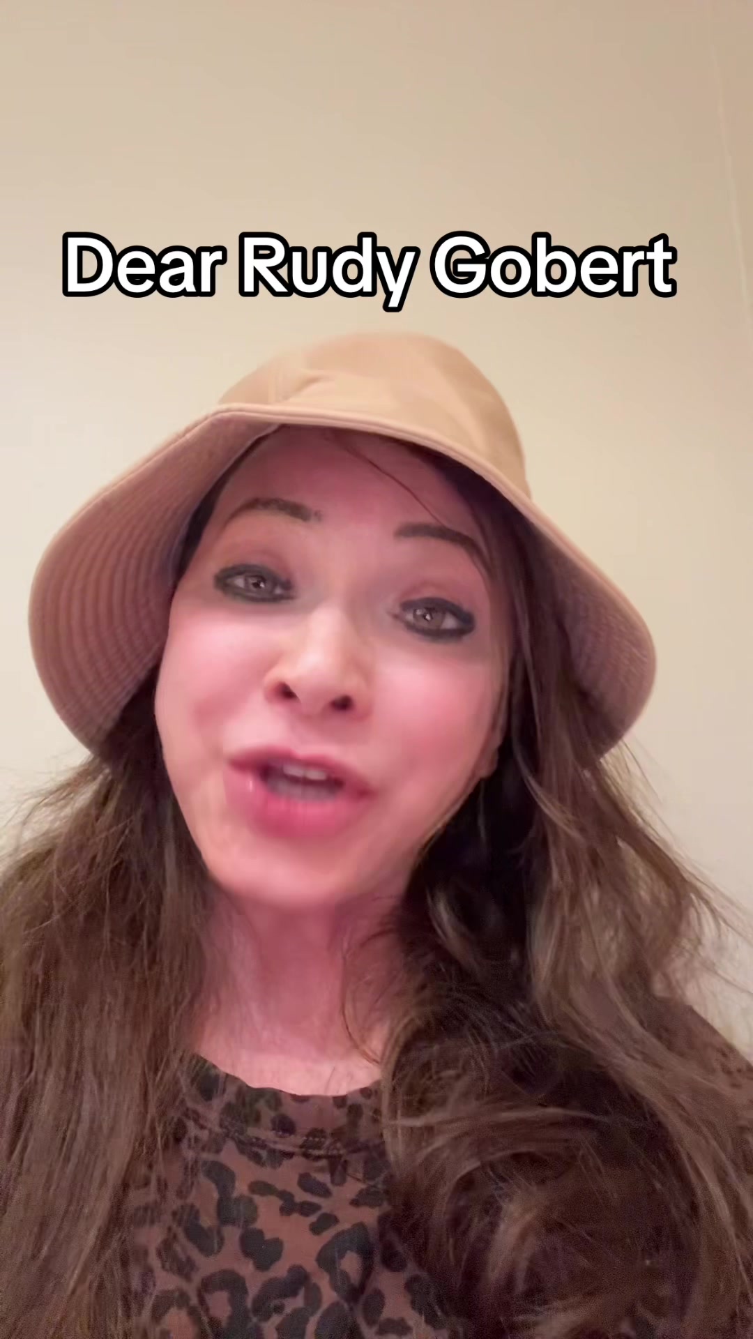 @bessieknowsball